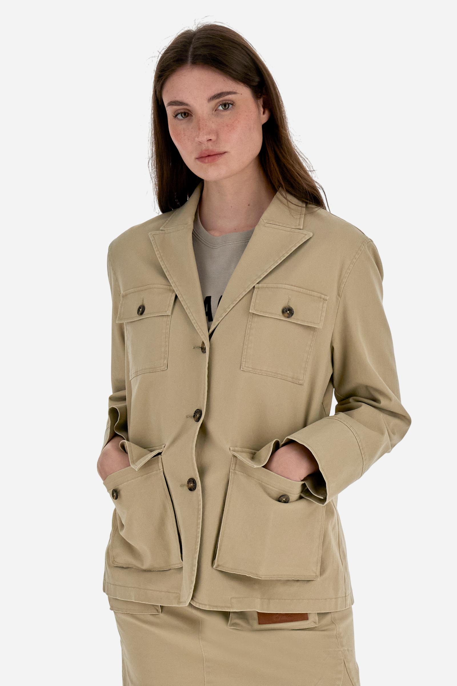 Chaqueta de mujer en sarga elástica con bolsillos grandes - Bice