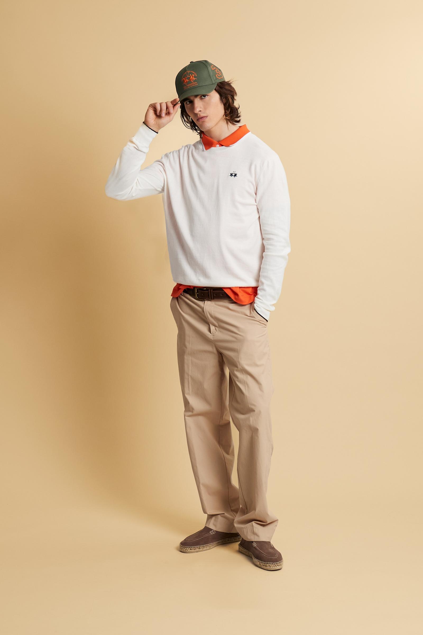 Crewneck sweater in lightweight 100% cotton with a regular fit. Ribbed collar, cuffs and hem. Contrast details inside the neckline, echoed on the cuffs, and embroidered logo on the chest. - Off White                                                                                                                                                                                                                                                                                                                         