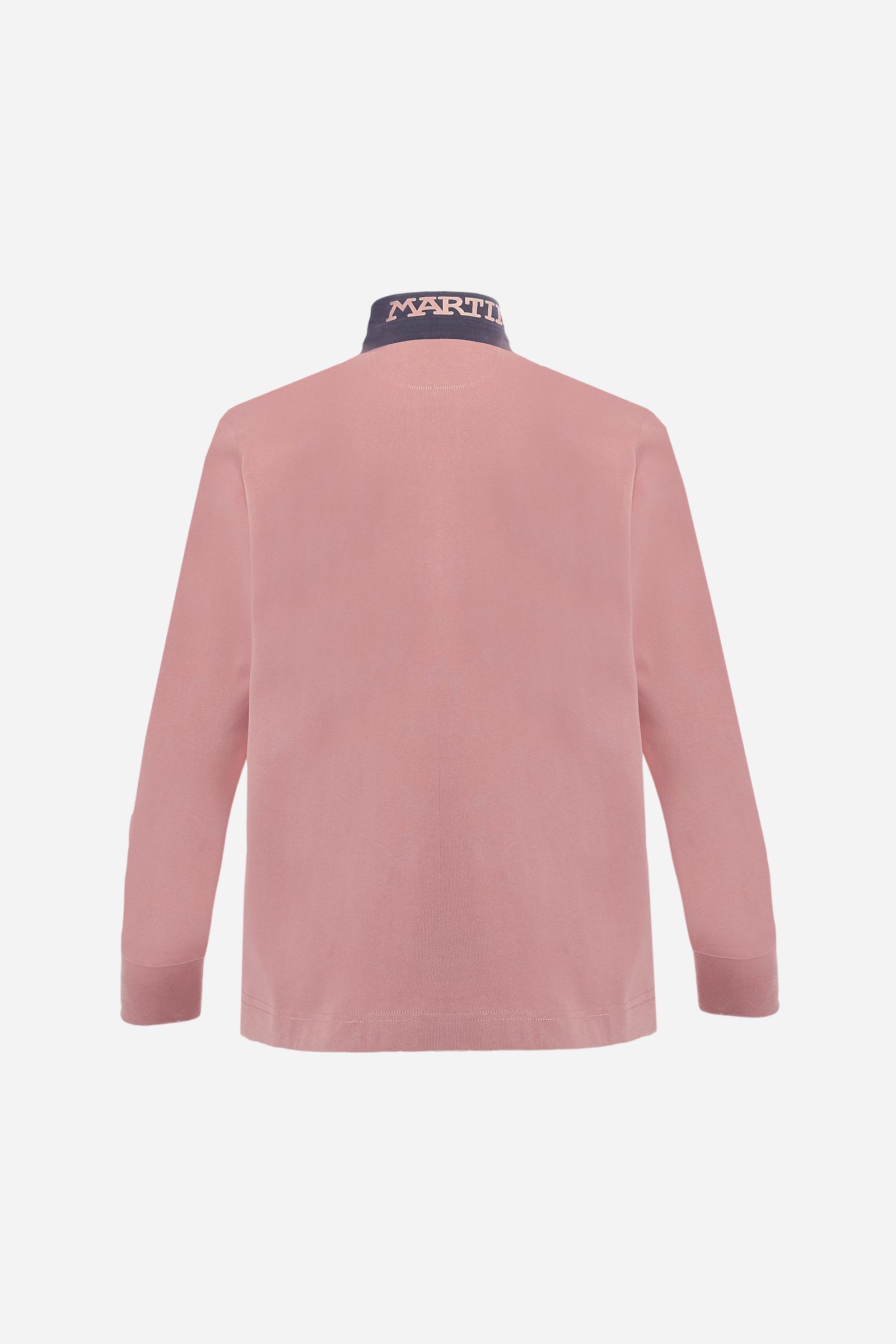 Classic men’s long-sleeve polo in soft-touch 100% cotton jersey. Contrast gabardine collar, three-button placket with multicolor striped tape. Iconic La Martina lettering printed in contrast under the collar. Small contrast logo embroidered on the chest. Regular fit for a balanced silhouette. Model wears size L. - Rose Tan