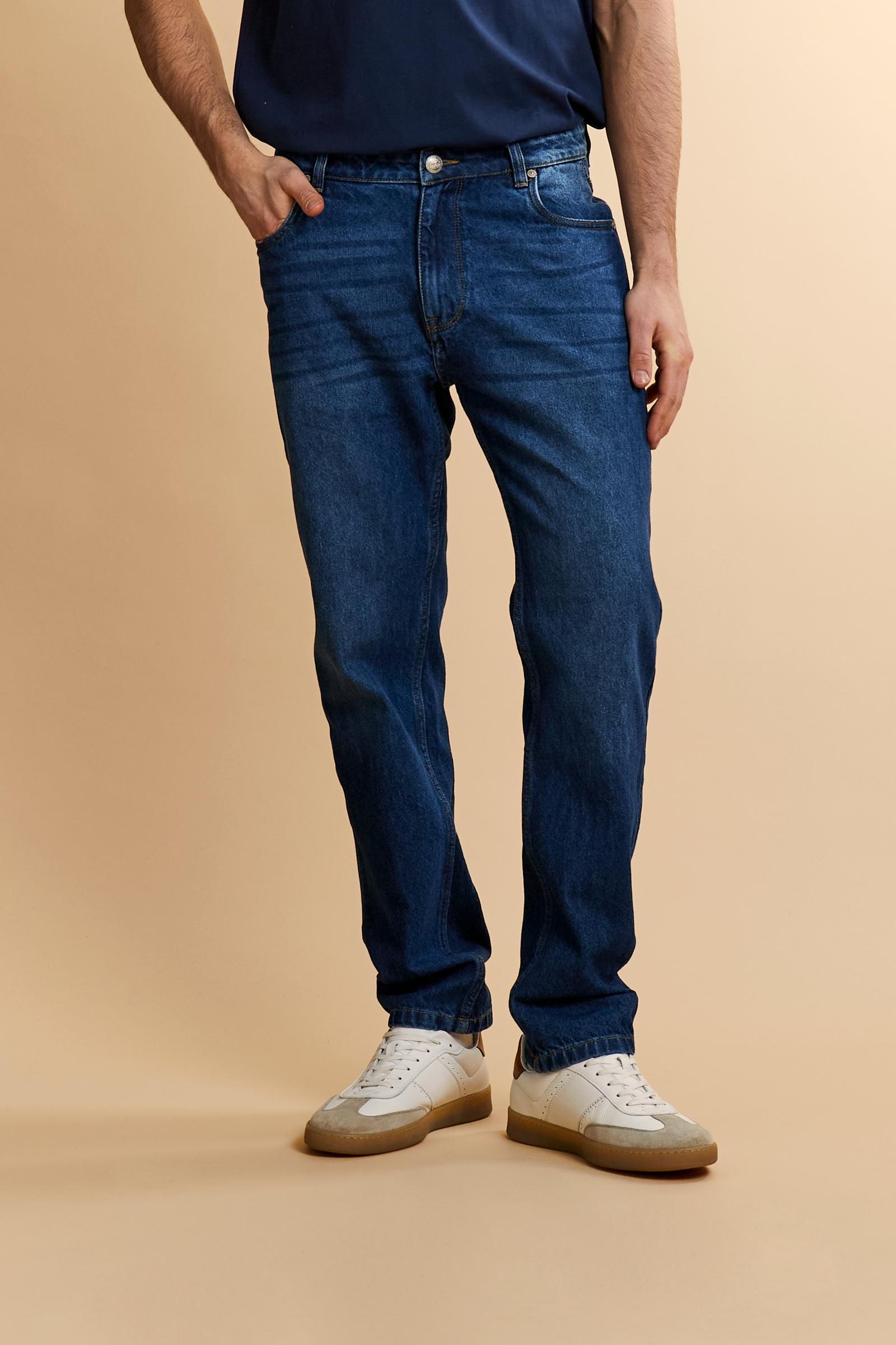 Five-pocket jeans in stretch cotton denim with branded rivets and button. Regular waist and slim leg. Embroidered logo on coin pocket and branded label on the back. - Dark Indigo Denim                                                                                                                                                                                                                                                                                                                                        