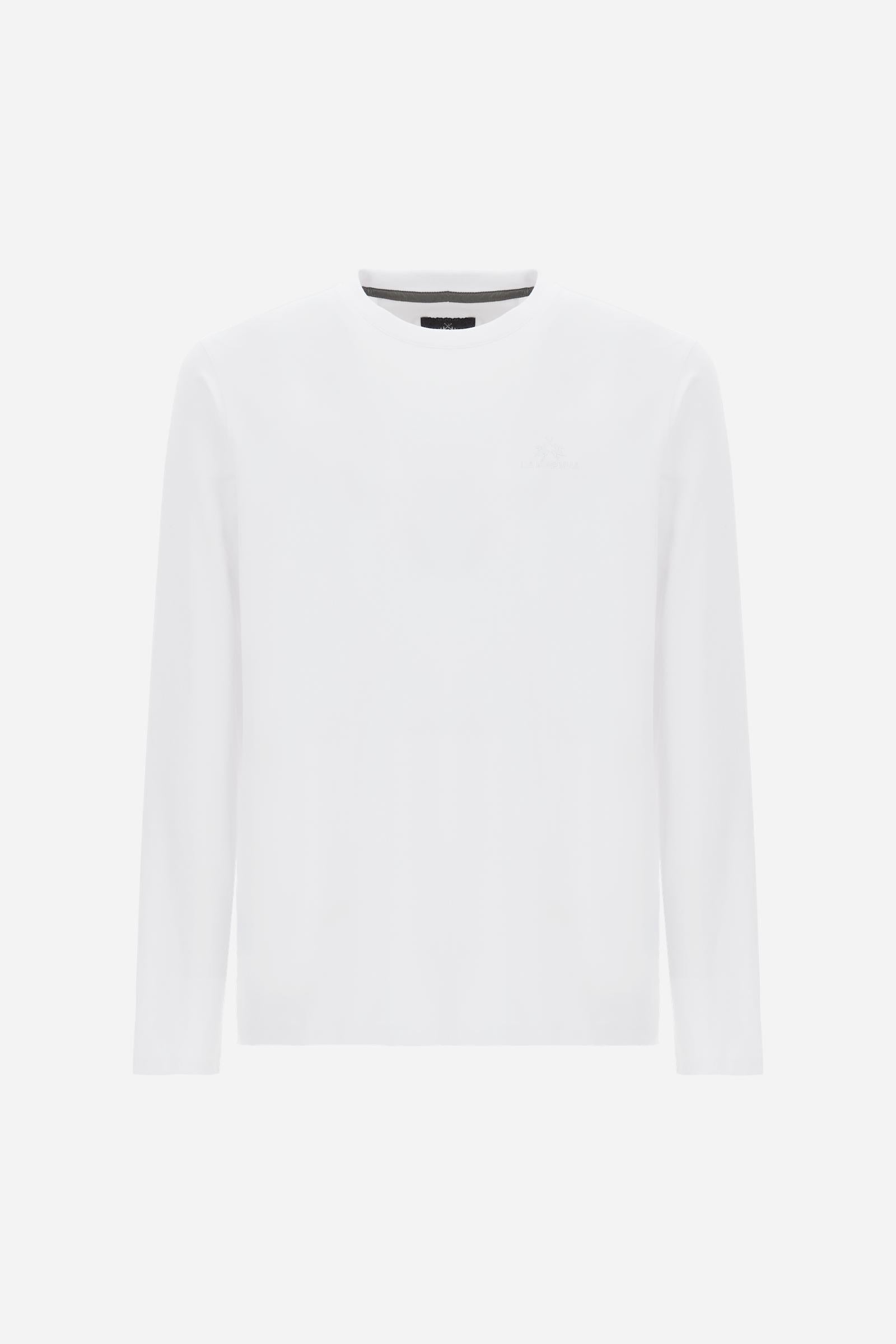 Crew-neck long-sleeve T-shirt made of 100% high-quality cotton jersey. The smooth, fluid fabric has a technical look that ensures comfort and style. A small translucent transfer logo is applied on the chest, while two Asociacion Argentina de Polo (AAP) transfers decorate the right sleeve. The large vertical translucent print on the back is a signature detail of the brand. Regular fit with clean lines and refined finishes for a simple yet distinctive piece. Model wears size L. - Optic White