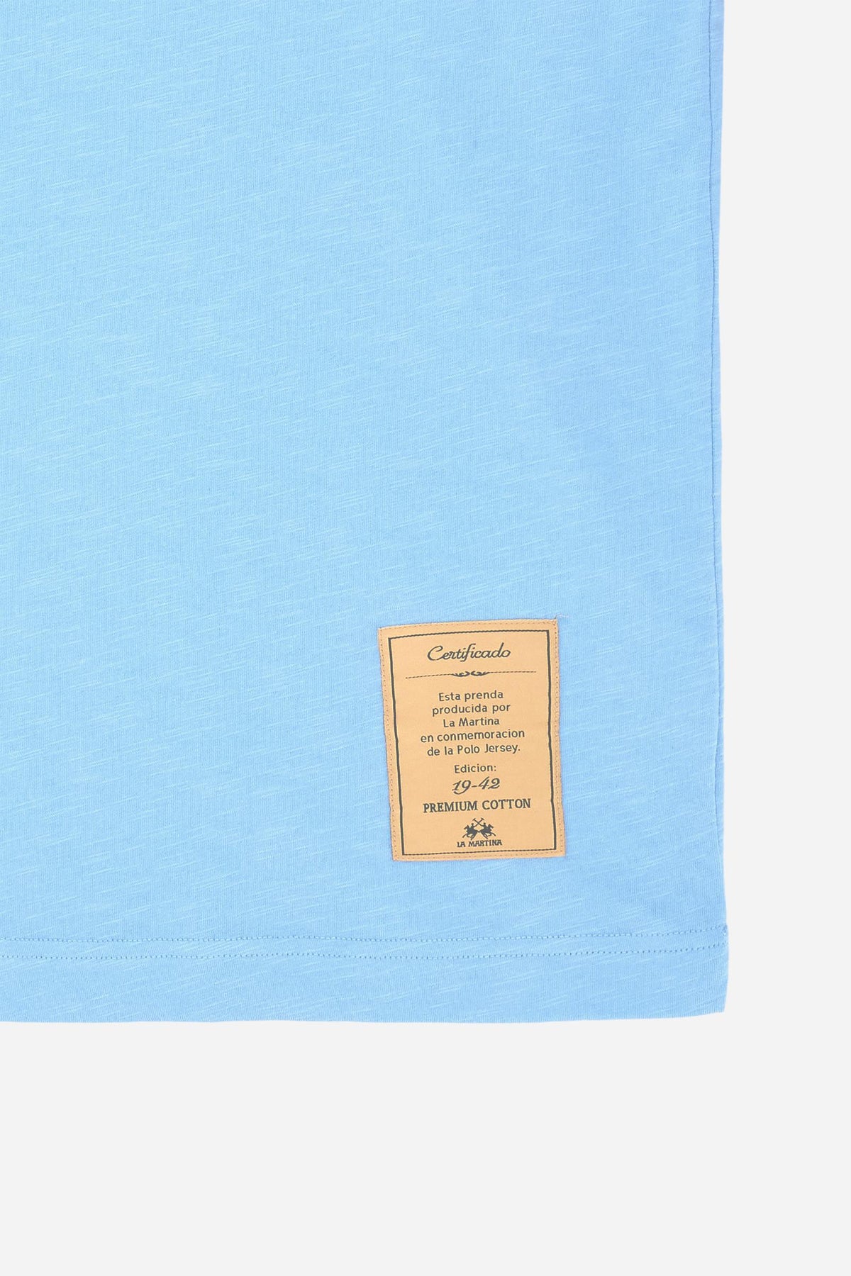 Men’s short-sleeve slub cotton jersey polo shirt. Comfort fit with iconic details inspired by the 19-42 model. - Blue Bell