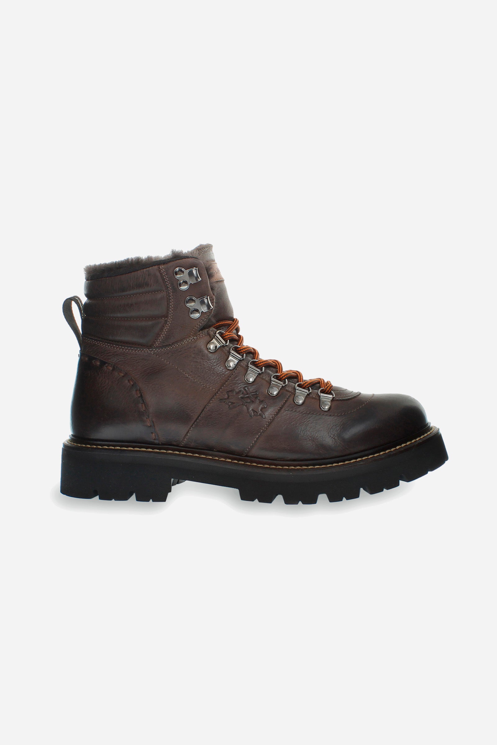 Bota con cordones para hombre