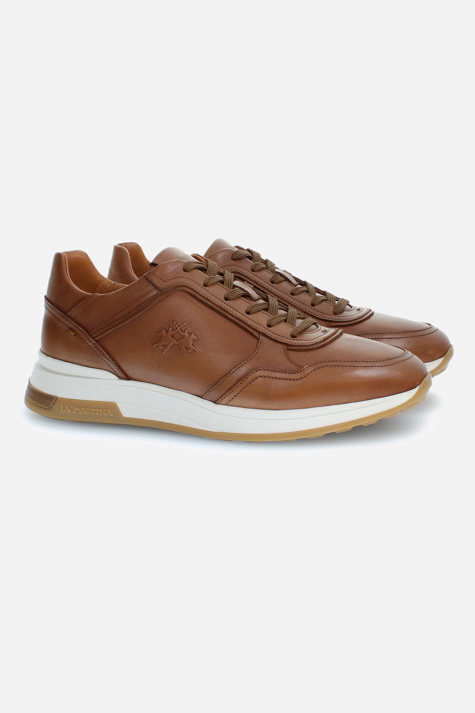 Men's trainers with raised sole