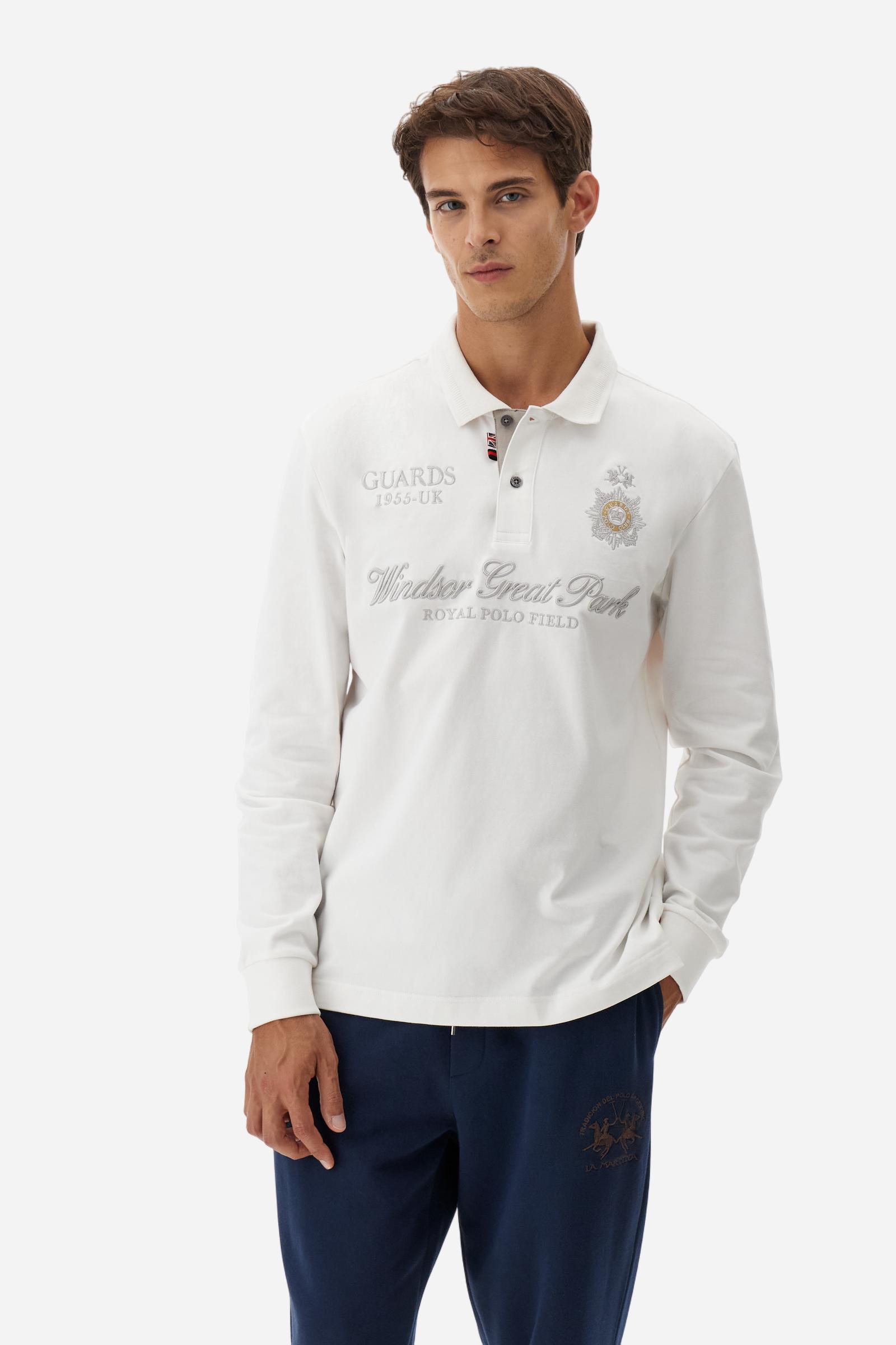 Long-sleeve polo shirt in warm cotton jersey. Ribbed collar with subtle textured detail, contrast undercollar and placket. Logo and Guards crest embroidered in contrast on the chest, paired with raised embroidered lettering inspired by Windsor tradition and British polo. Regular fit for an elegant yet relaxed style. Model wears size L. - Off White