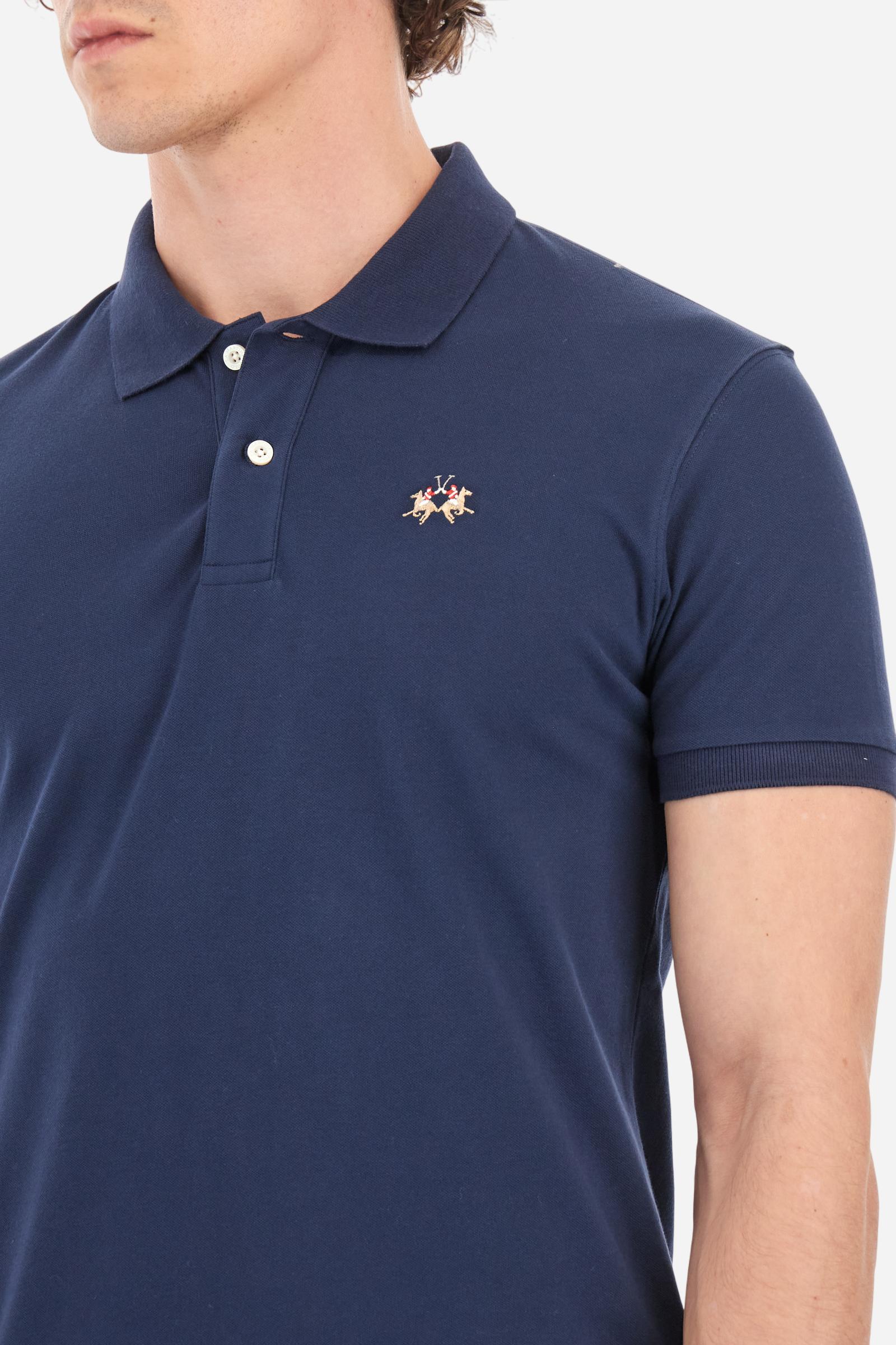 Men's short-sleeved cotton piqué polo shirt. Regular fit with fabric detail under the collar. - Navy
