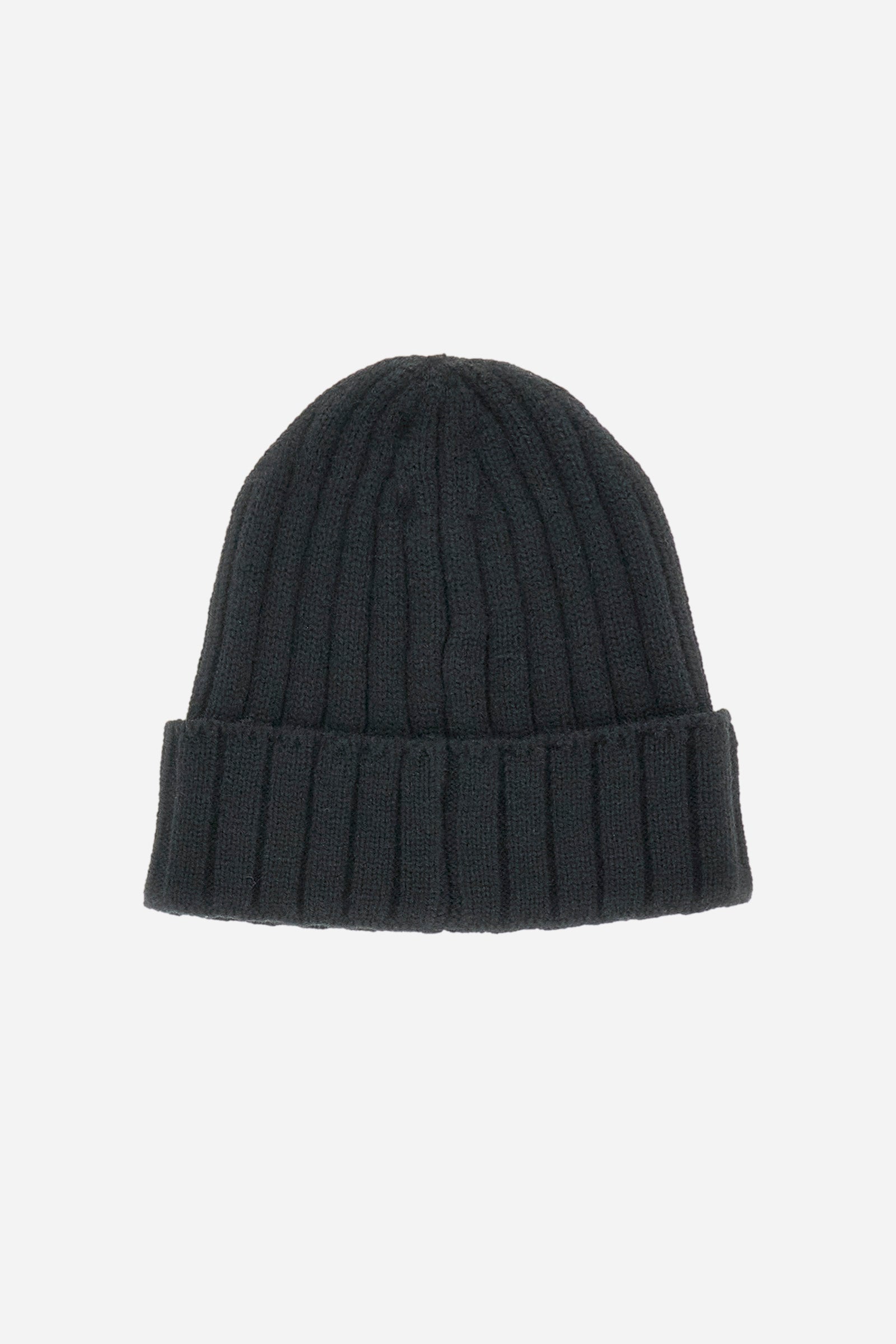 Unisex plain ribbed beanie, made from synthetic fabric. The logo appears on the patch appliquéd on the front. - Black