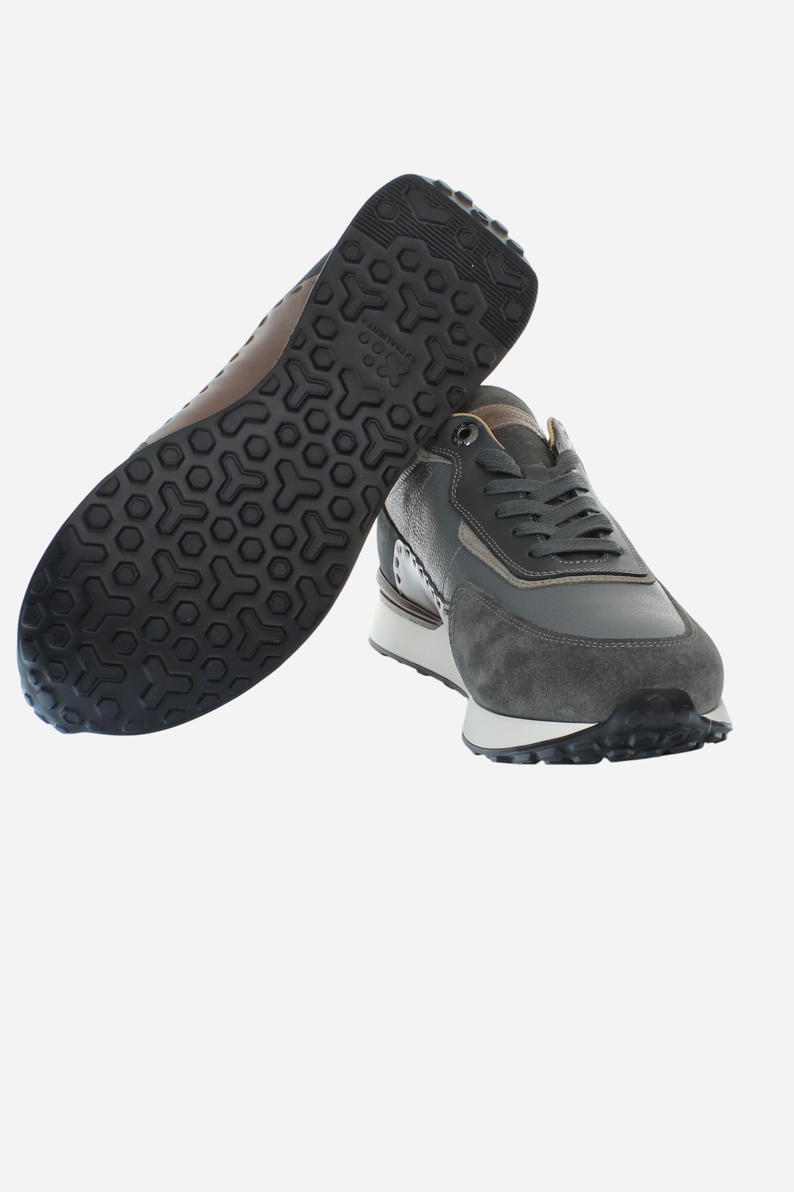Sporty and elegant trainers in leather and suede, with ultralight technical soles in XL Extralight EVA. Perfect for anyone in search of comfort, performance and handcrafted details. - GREY/GREY