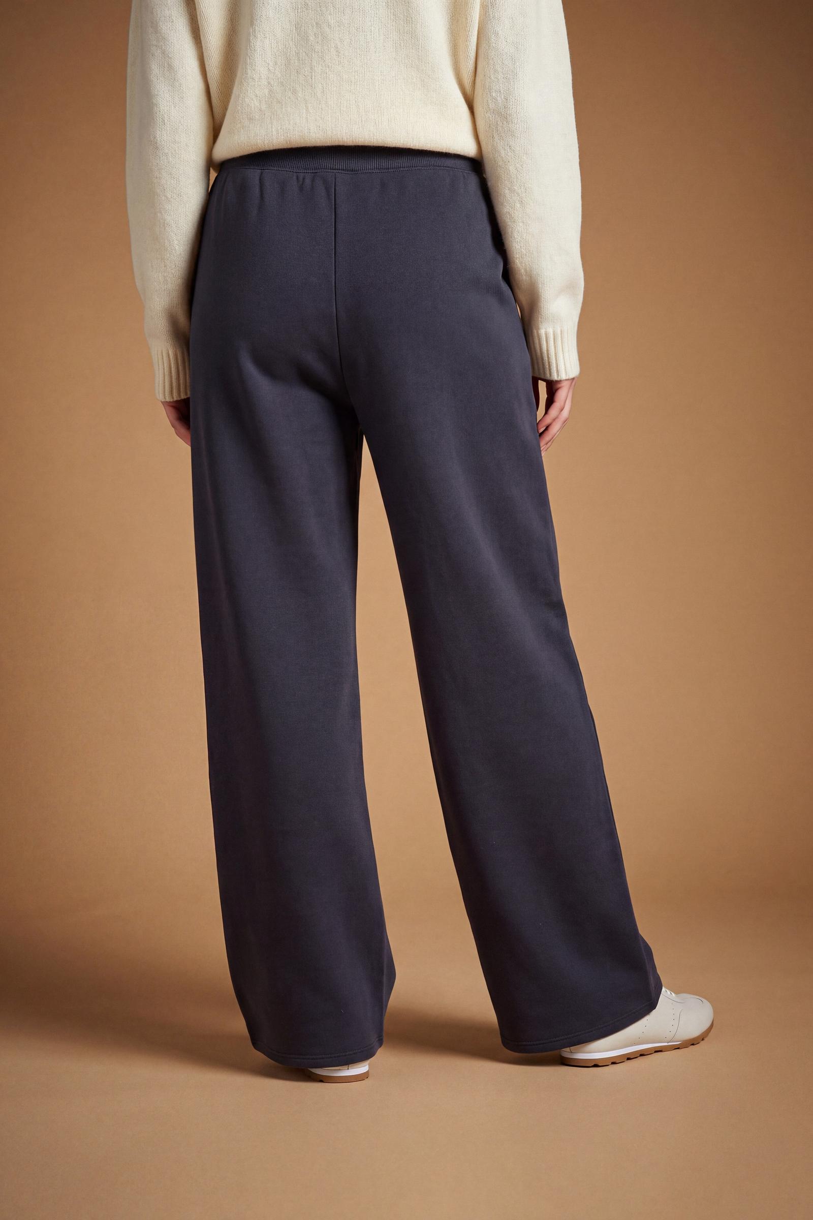 Women's pants in soft brushed cotton with an elastic waistband, adjustable drawstring, vertical side pockets, and a relaxed wide-leg fit for all-day comfort. - Navy Blazer