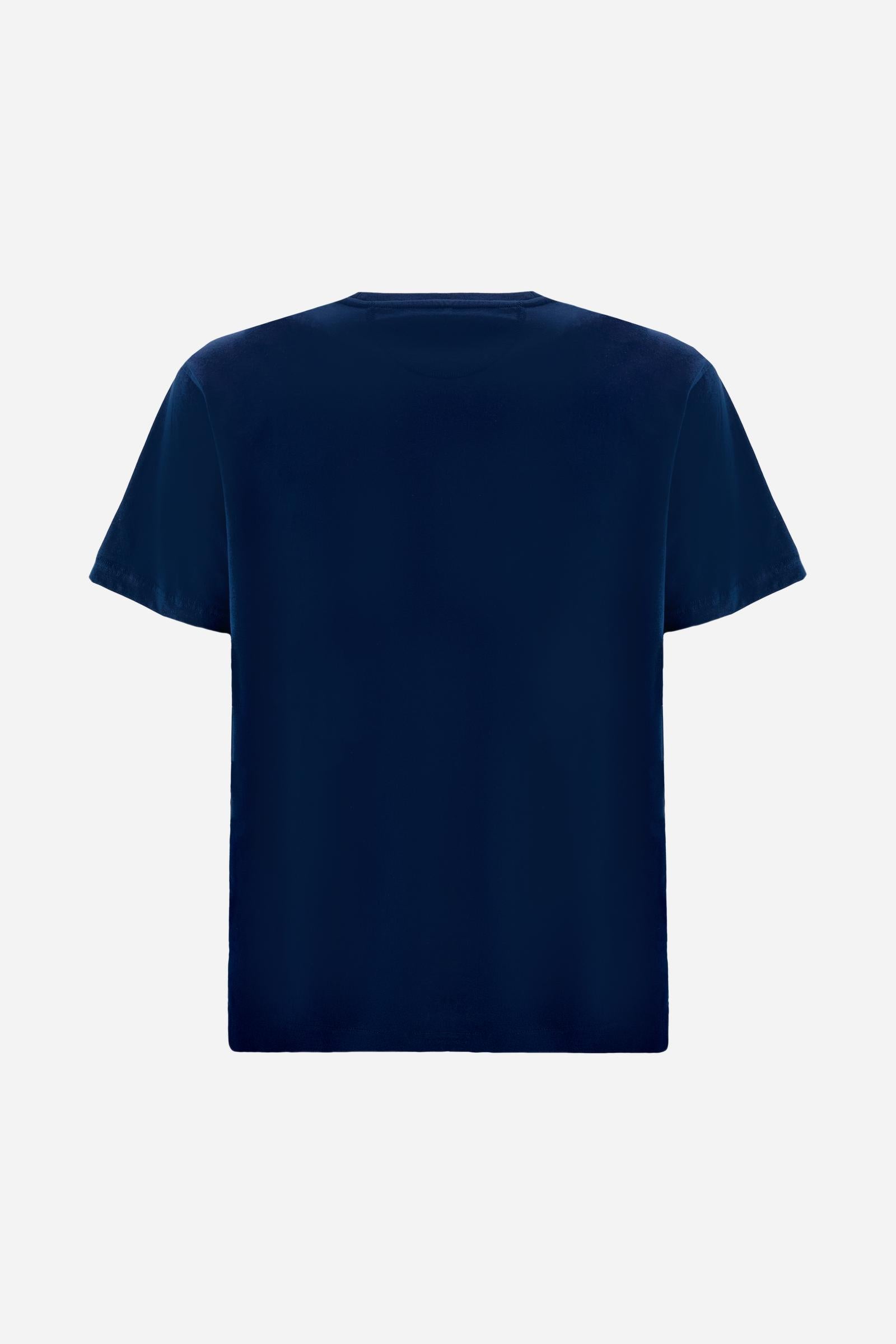 Men’s short sleeve cotton jersey T-shirt, essential style with contrast embroidered logo and regular fit. - Navy                                                                                                                                                                                                                                                                                                                                                                                                                