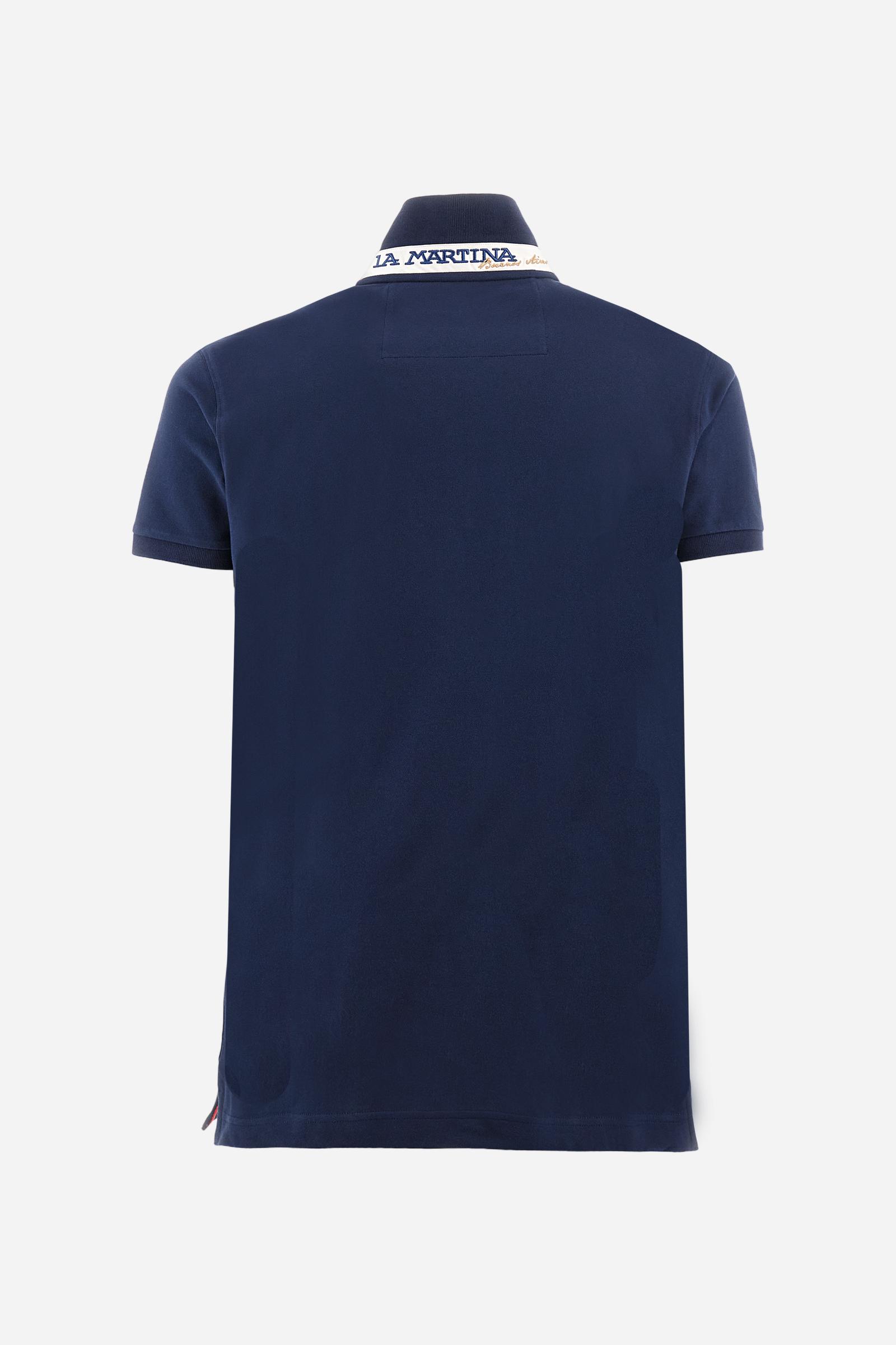Men's short-sleeved cotton piqué polo shirt. Regular fit with fabric detail under the collar. - Navy