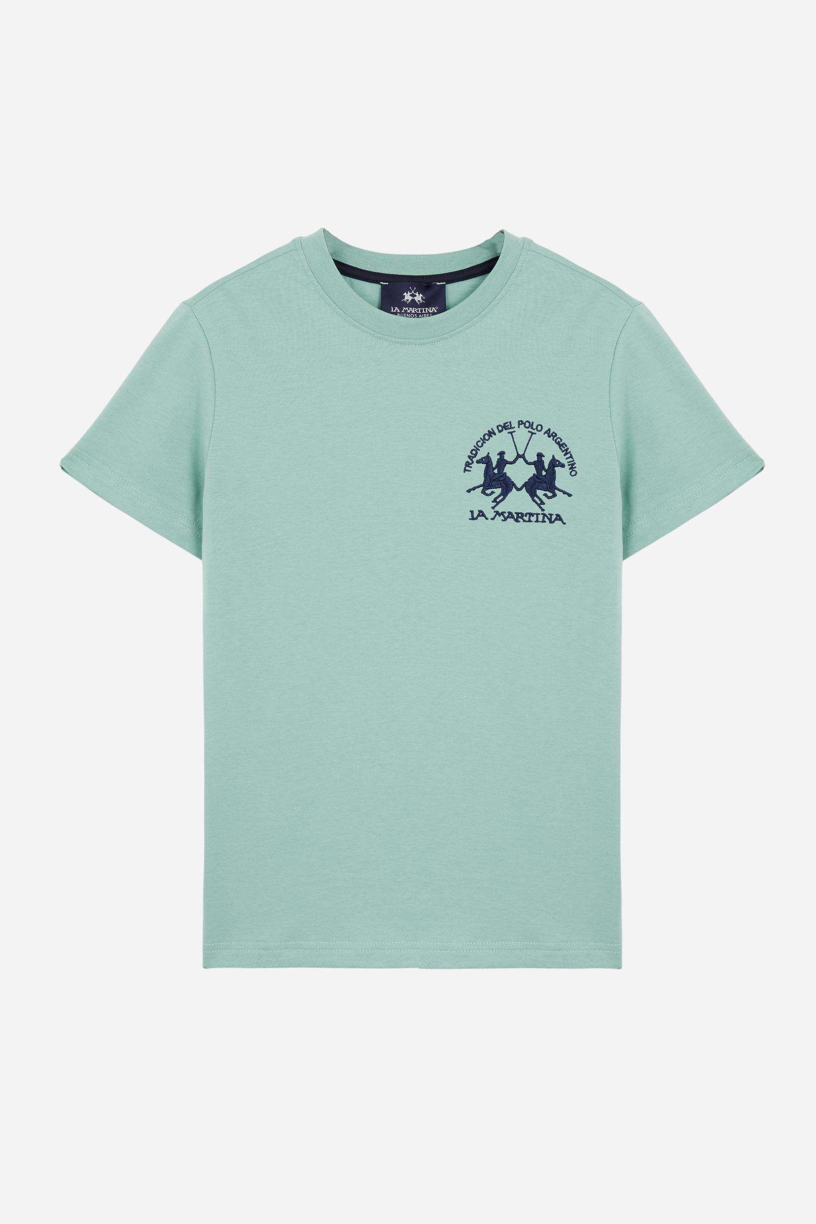 Short-sleeved T-shirt for boys made from 100% cotton jersey in a solid colour. The classic style features a regular fit, tonal ribbed crew neck and contrast inner sweatband. The brand’s Team logo, embroidered on the chest in a contrast colour, adds an iconic and distinctive detail. An essential and versatile garment, ideal for the everyday wardrobe. - Opal