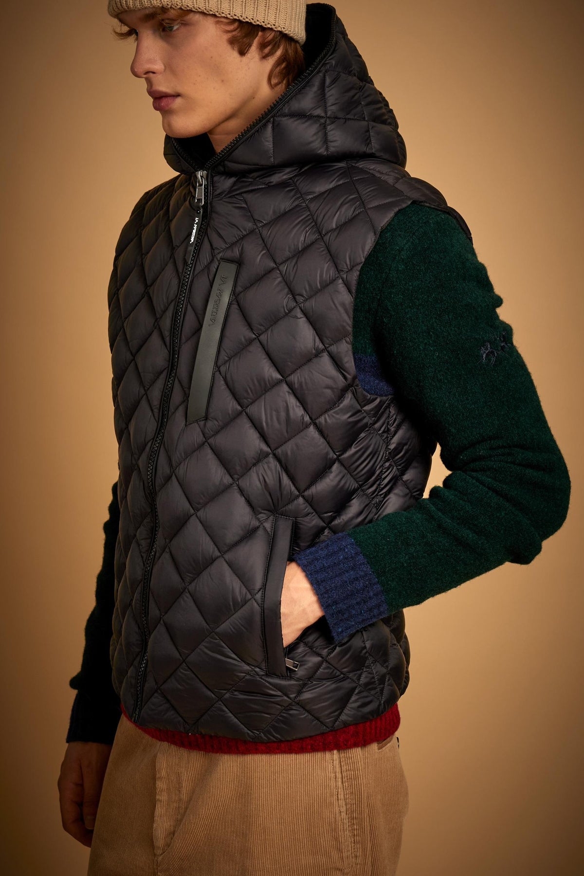 Herren-Weste mit Kapuze aus gestepptem Nylon – Dario