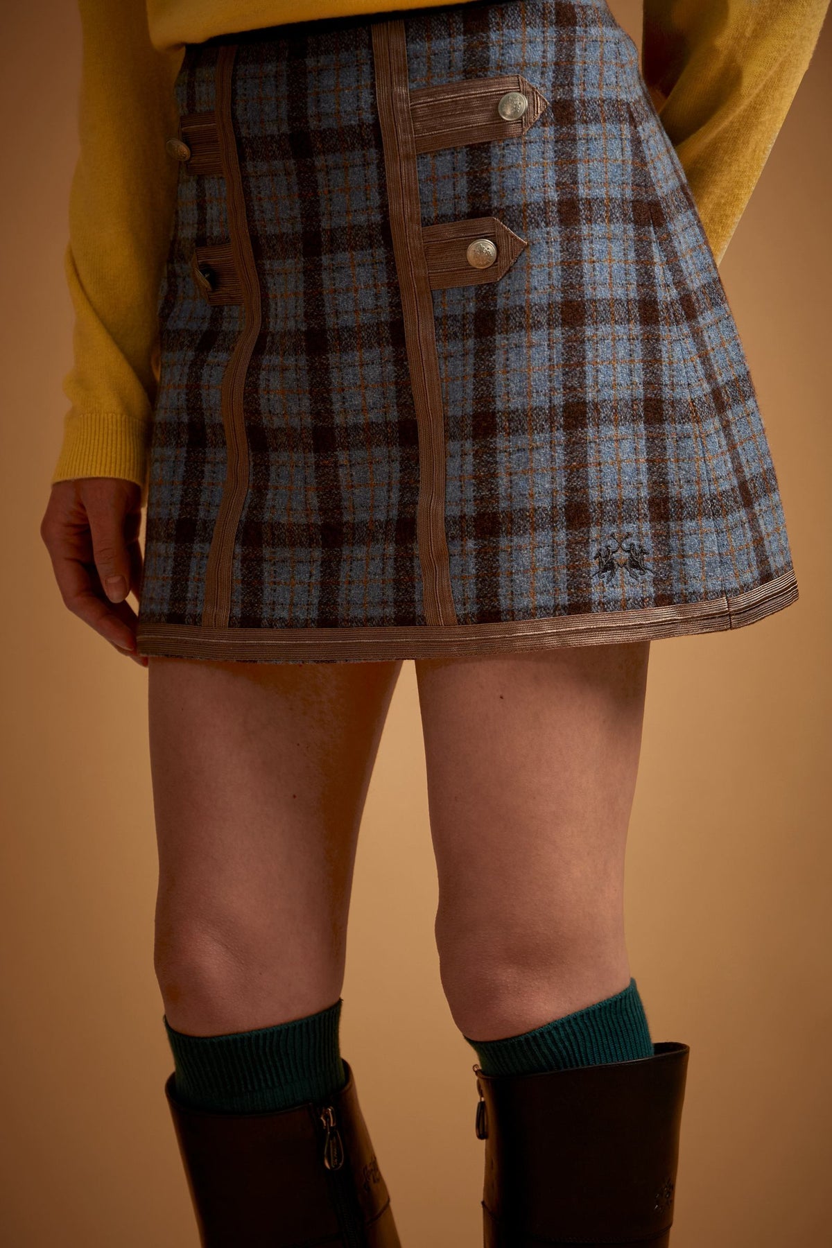 Short skirt in plaid wool felt - Dalila