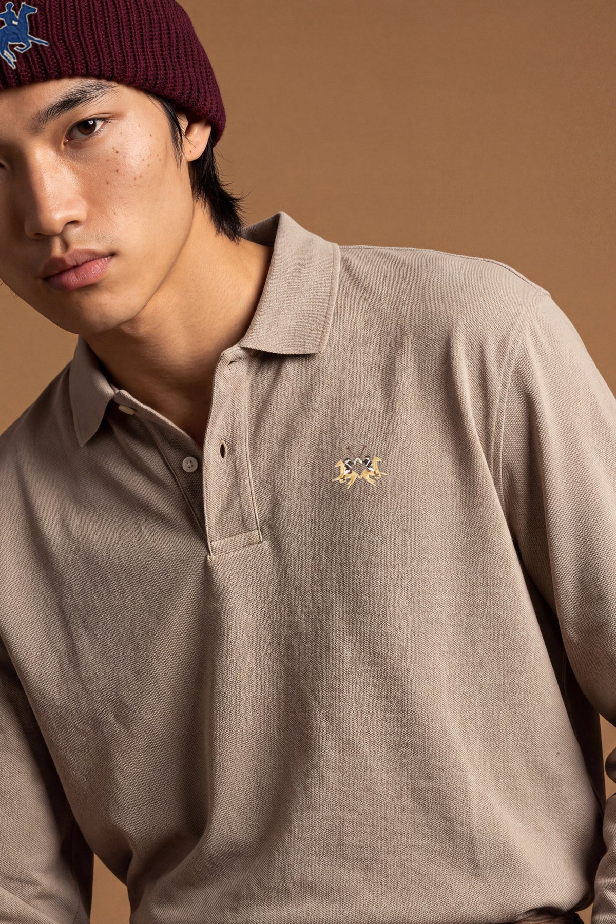 Men’s long-sleeve polo in stretch cotton piqué offers comfort, flexibility, a ribbed collar with contrasting gabardine detail, slim fit, and embroidered logo - Vintage Khaki
