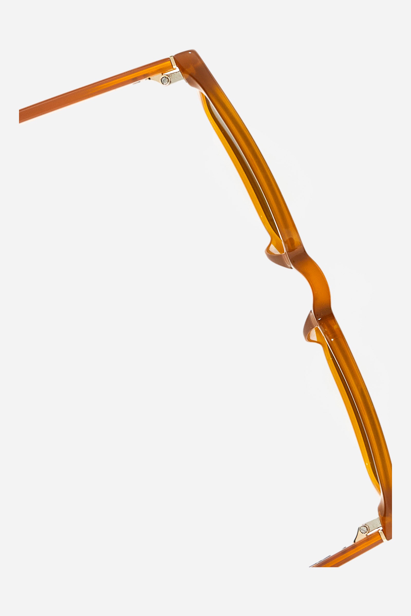 Men’s square sunglasses model