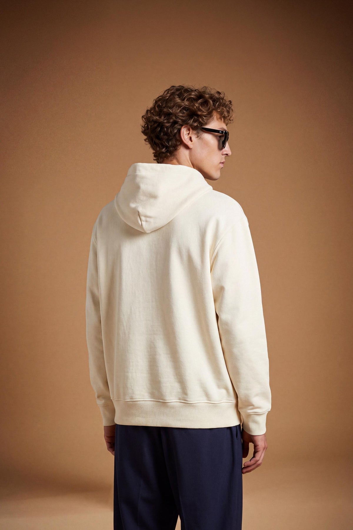Men's long-sleeve sweatshirt in 100% cotton brushed fleece with adjustable hood, front zipper, kangaroo pockets, ribbed cuffs, and a relaxed fit for comfort. - Pristine