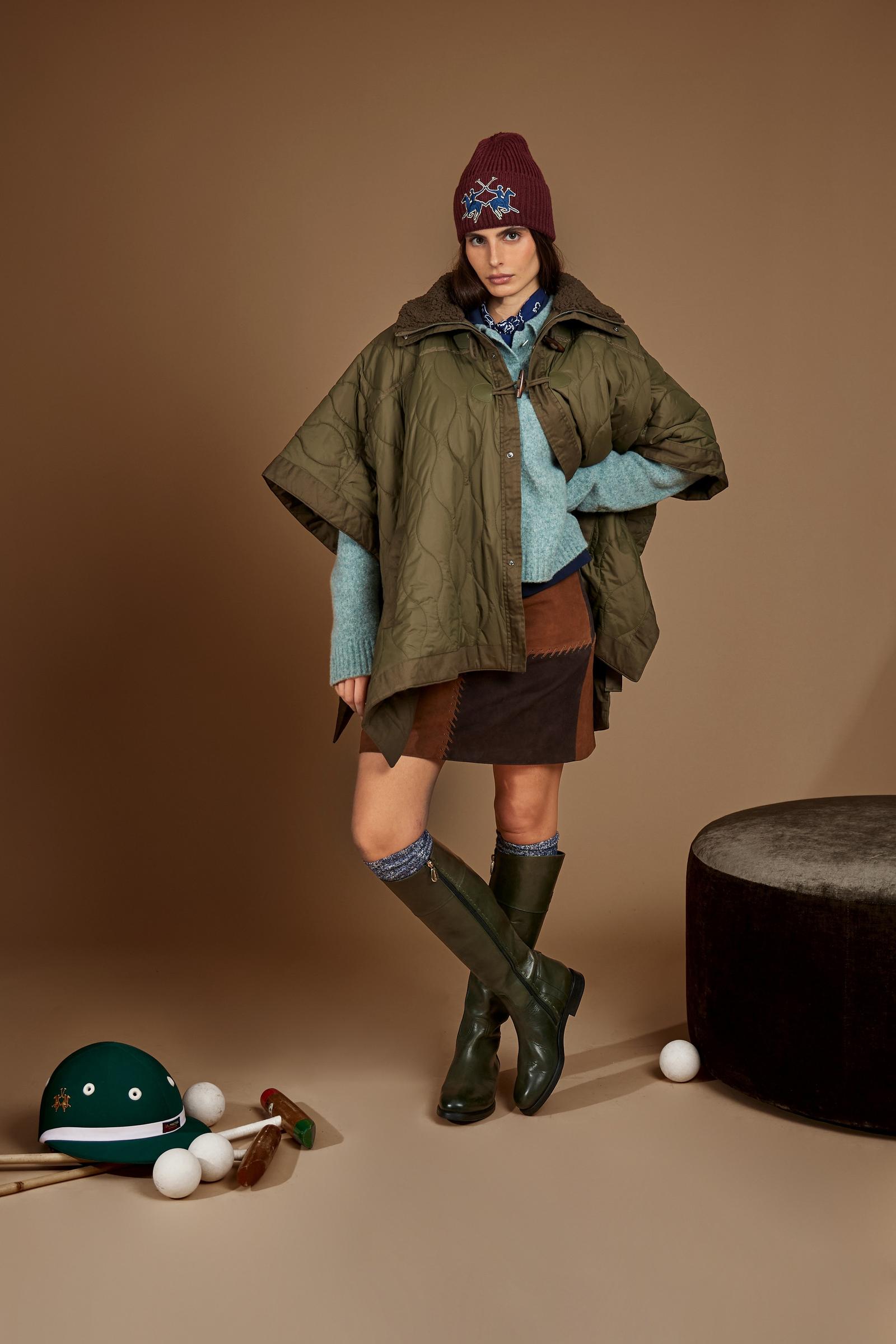 Short women's quilted nylon cape - Desideria
