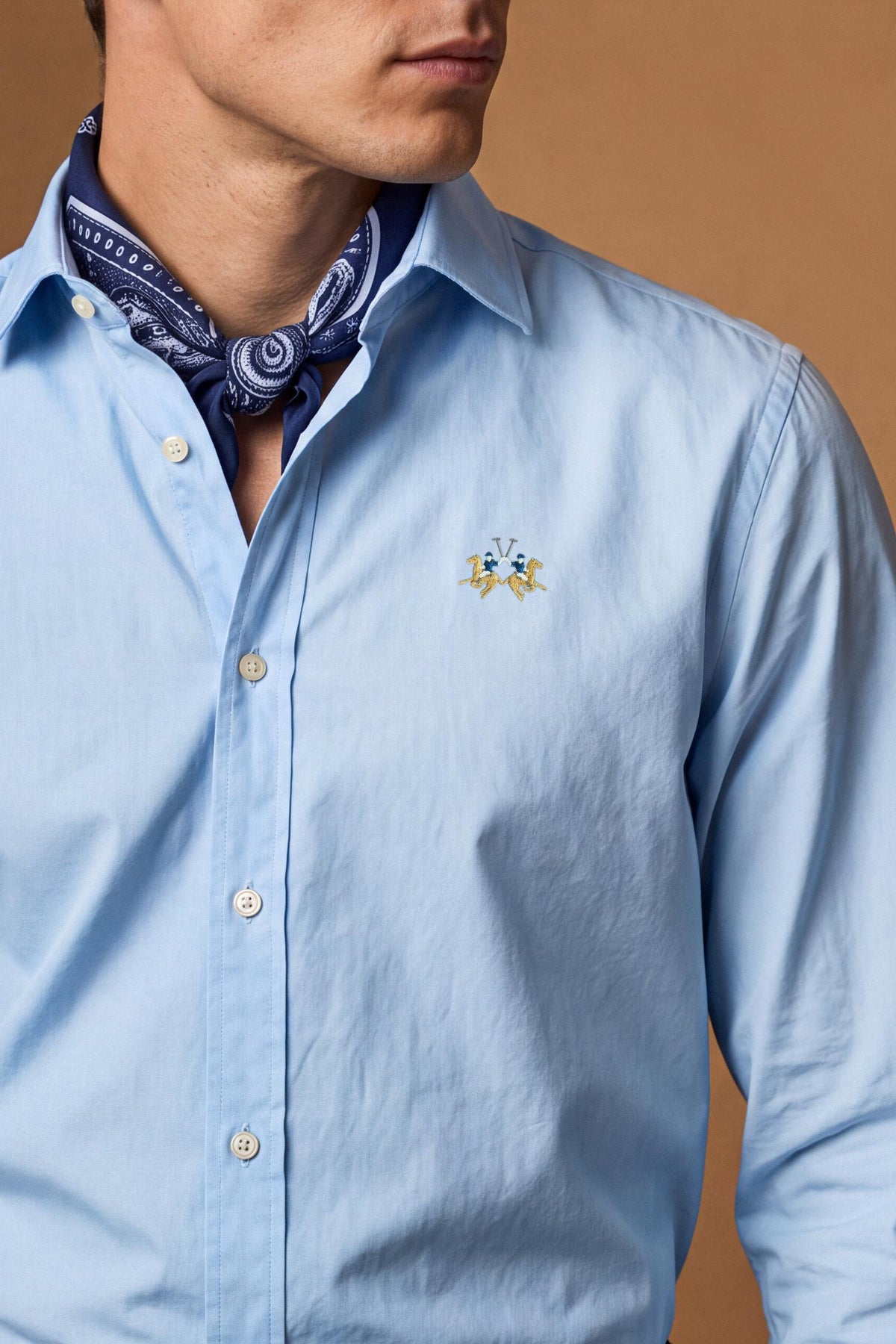Men's long-sleeve 100% cotton poplin shirt with regular fit, French collar, custom buttons, single-button cuff, and Argentina Edition labels for a refined look. - Blue Bell