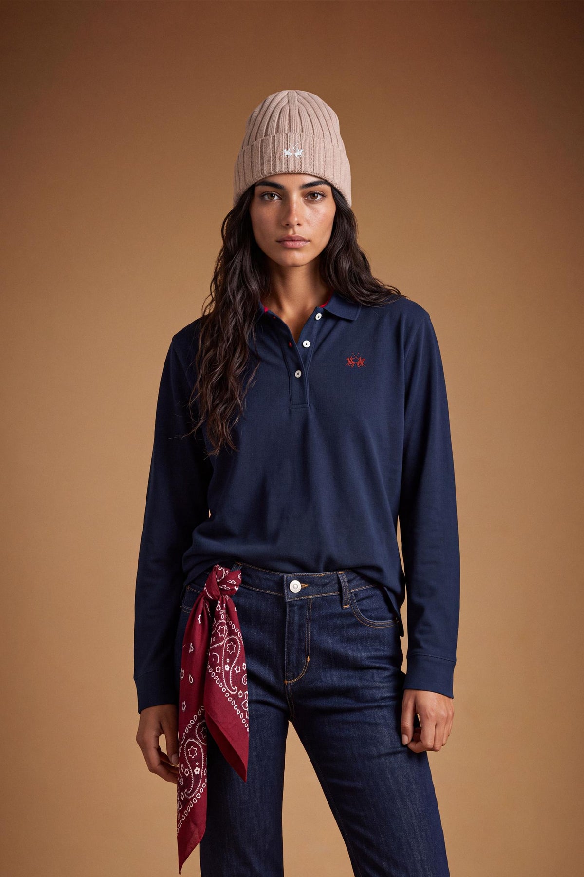 Women's long-sleeve polo shirt in 100% cotton piqué with a regular fit, ribbed collar, button front, fabric cuffs, and embroidered brand logo detail. - Navy Blazer