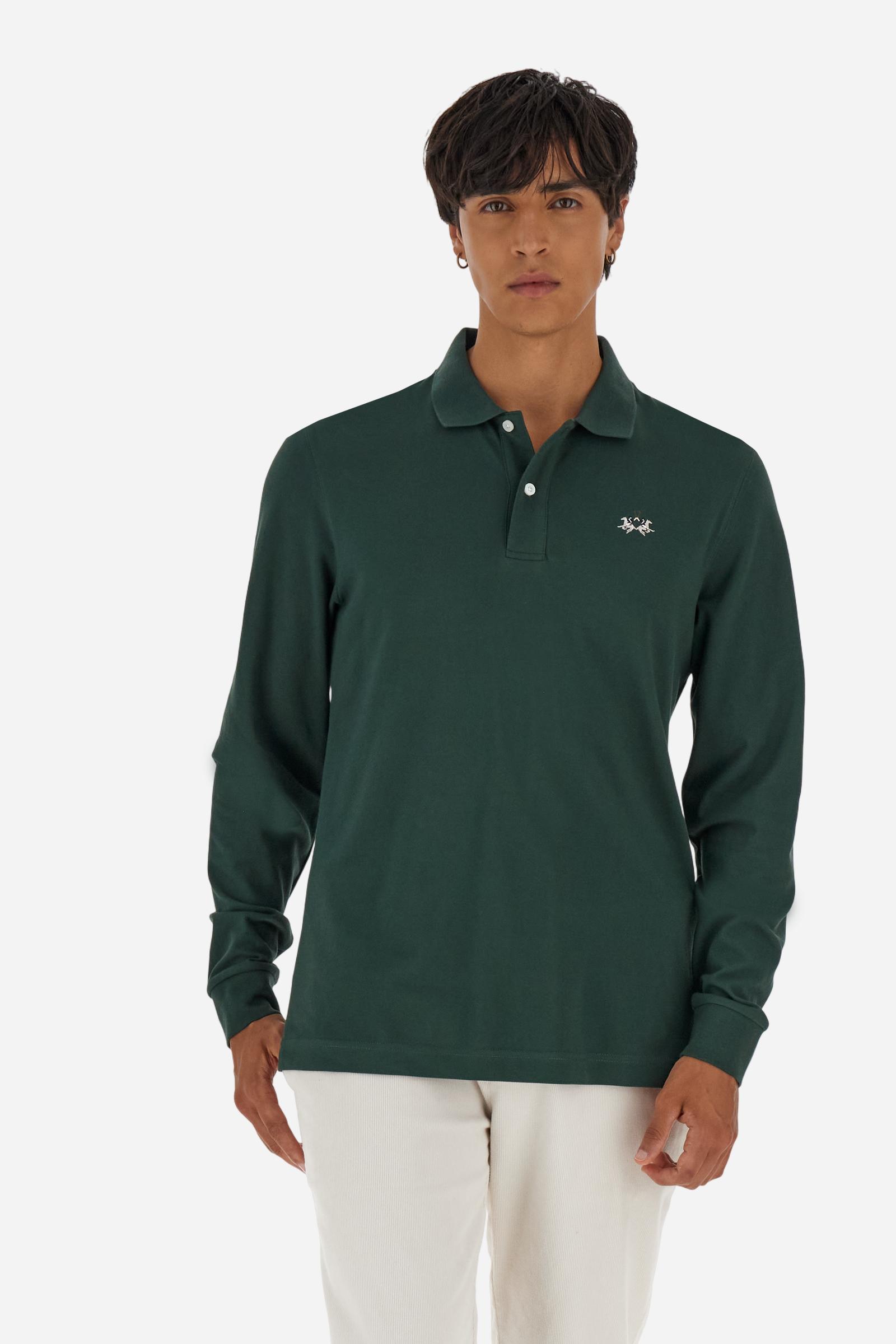 Men’s long-sleeve polo in high-quality stretch cotton piqué for comfort and flexibility. Tone-on-tone ribbed collar with contrast gabardine undercollar embroidered with the brand’s iconic lettering, revealed when the collar is lifted. Contrast embroidered logo on the chest. Slim fit, offering a modern silhouette that enhances the body while ensuring freedom of movement. Model wears size L. - Sycamore