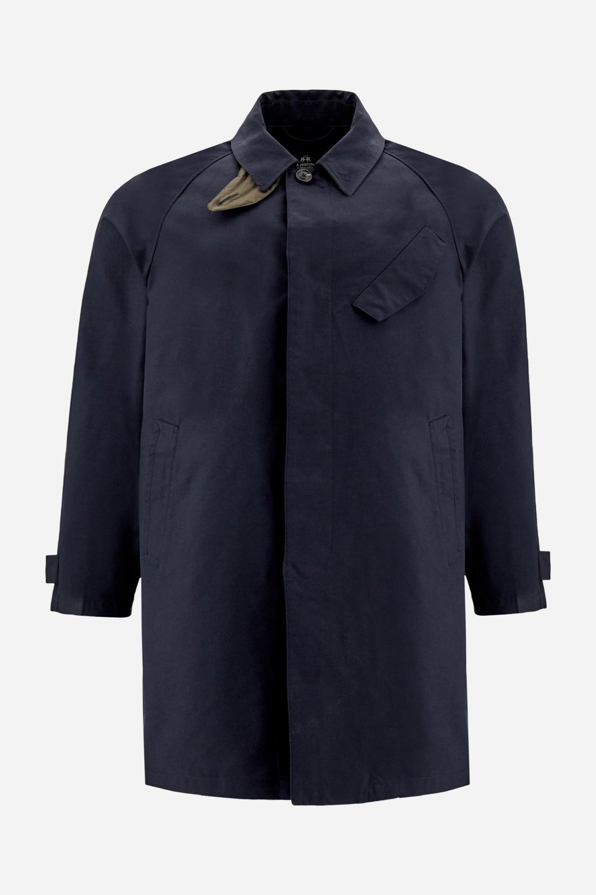 Men’s short overcoat in cotton and nylon twill. Style with front button fastening and under-collar decorated with an embroidered inscription. - Navy
