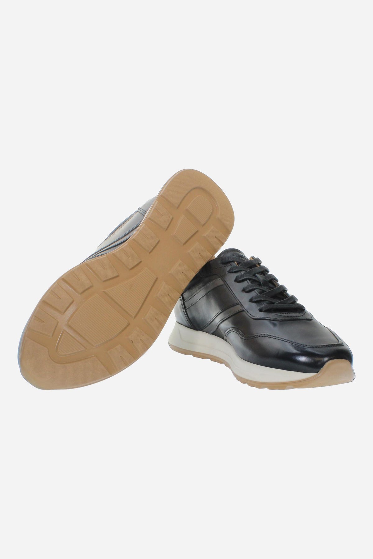 Men's sneaker combining calf and vegetable-tanned leather with artisanal stitching, branded logo, and high-cushioning rubber PU sole for lasting comfort and style. - Black