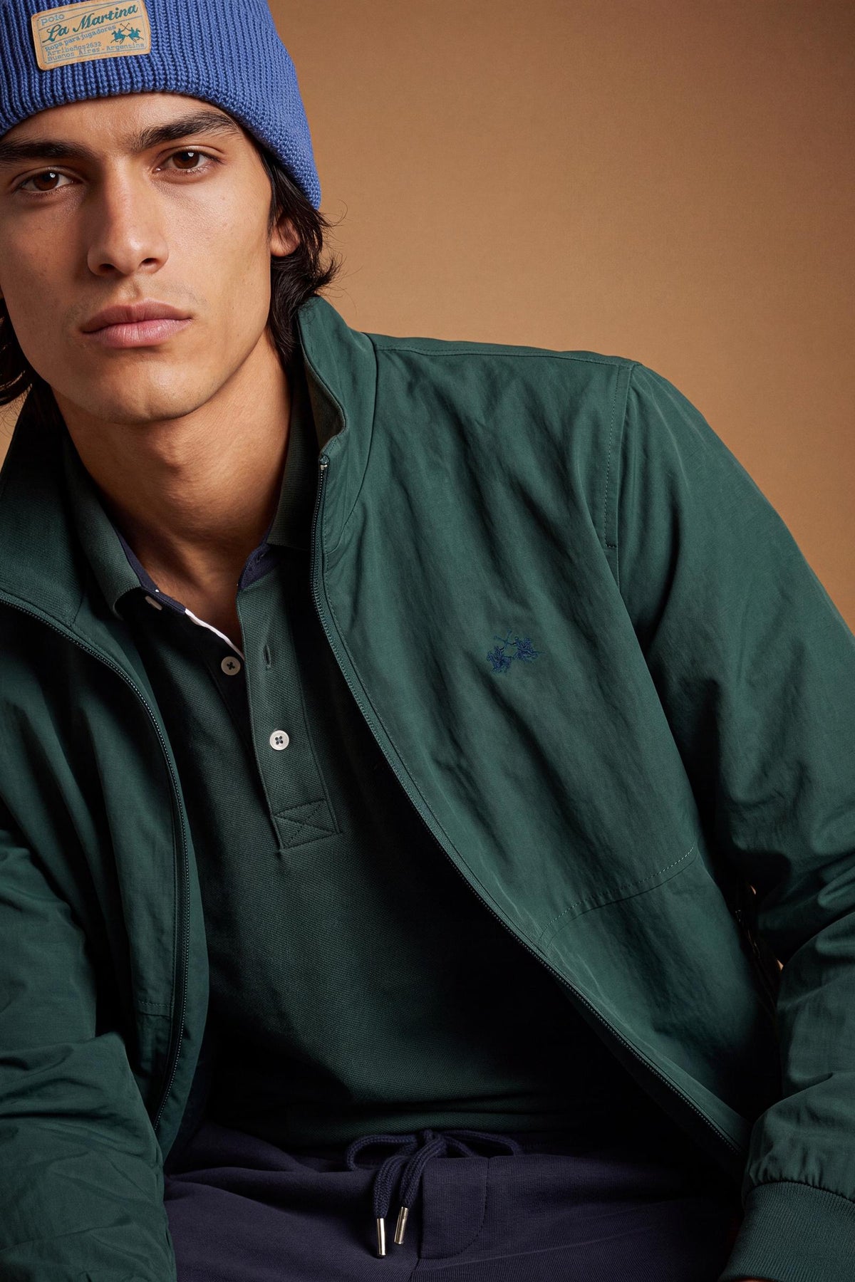 Men's padded jacket in cotton-polyamide blend for comfort and durability. Features high collar, zip closures, elastic ribbed trims, and polyester quilted lining - Pine Grove