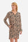 The perfect women's dress for those looking for a classic yet elegant style, Made of soft, printed 100% viscose, it boasts a regular fit that adapts perfectly to the female body. The knee-length line and long sleeves make it suitable for any occasion, while the classic collar and 4-button fastening guarantee a sophisticated and refined look. Belonging to the Timeless line, this dress is a high-quality garment with an original and modern design. The model is 174 cm tall and wears a size 2. - Morganite/Black