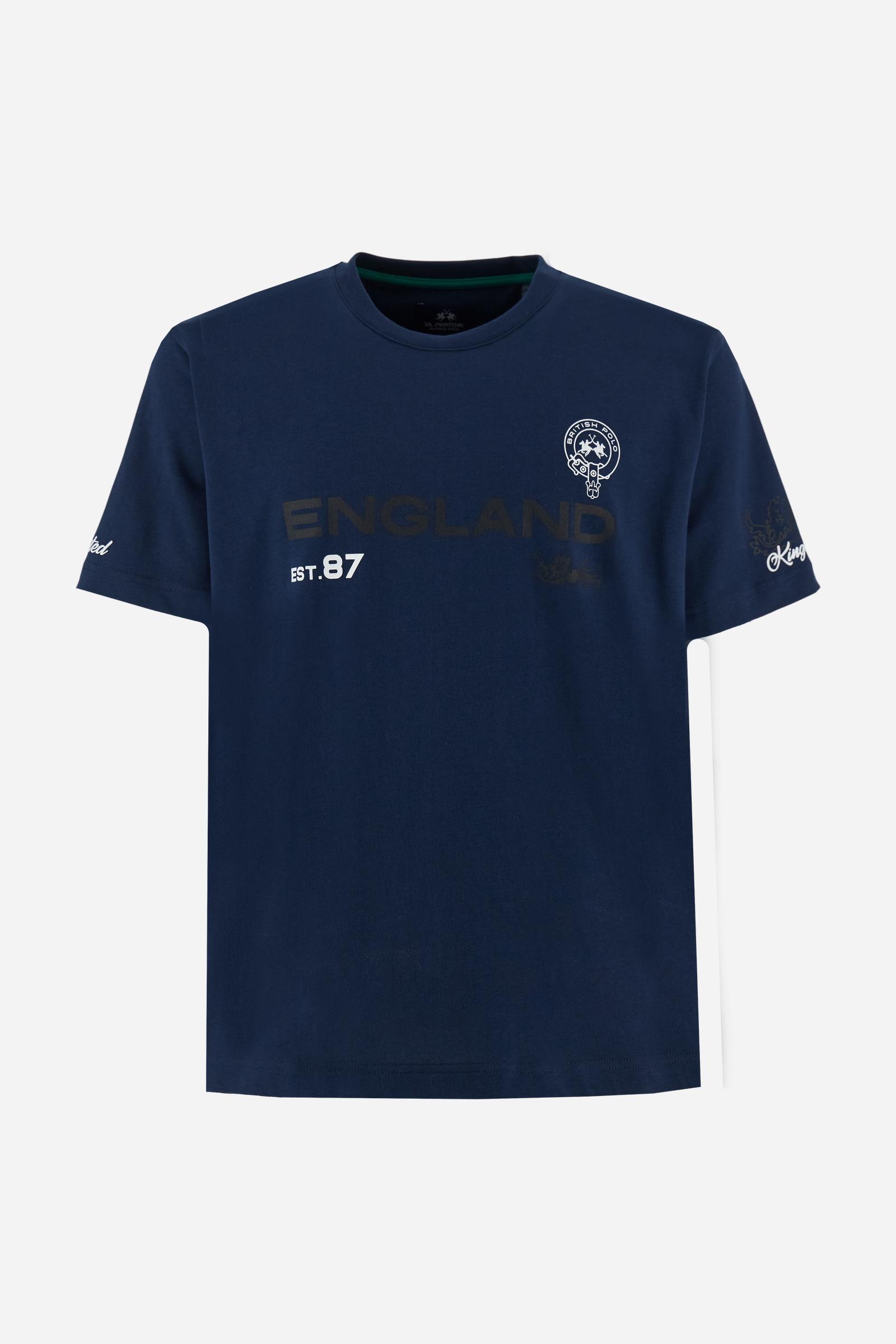 Men’s short-sleeve cotton jersey T-shirt. Contemporary fit with large graphic on the chest and framed horse logo positioned below the collar on the back. - Navy