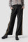 Women's plain-coloured viscose trousers featuring a zip and button fastening. Contrasting La Martina logo sewn next to the pocket. Welt rear pockets. To be glamorous whatever the occasion. Easily matches with any style. The regular fit is suitable for any figure. A classic and timeless wardrobe must-have. The model is 174 cm tall and wearing a size 2. - Black