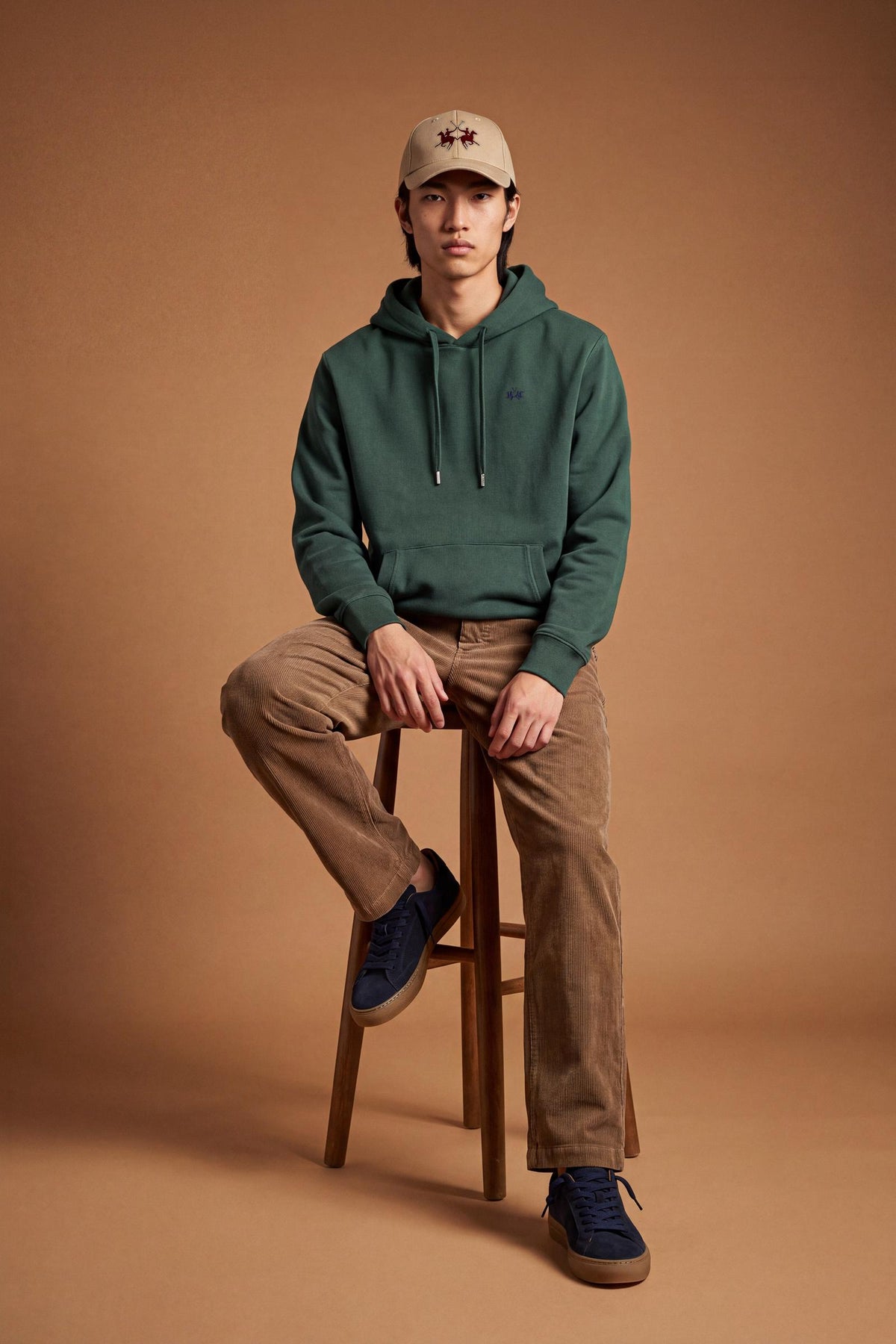 Men’s hoodie in soft brushed cotton with zipper front, adjustable hood, kangaroo pockets, ribbed cuffs and hem, and a small embroidered logo for subtle style. - Sycamore