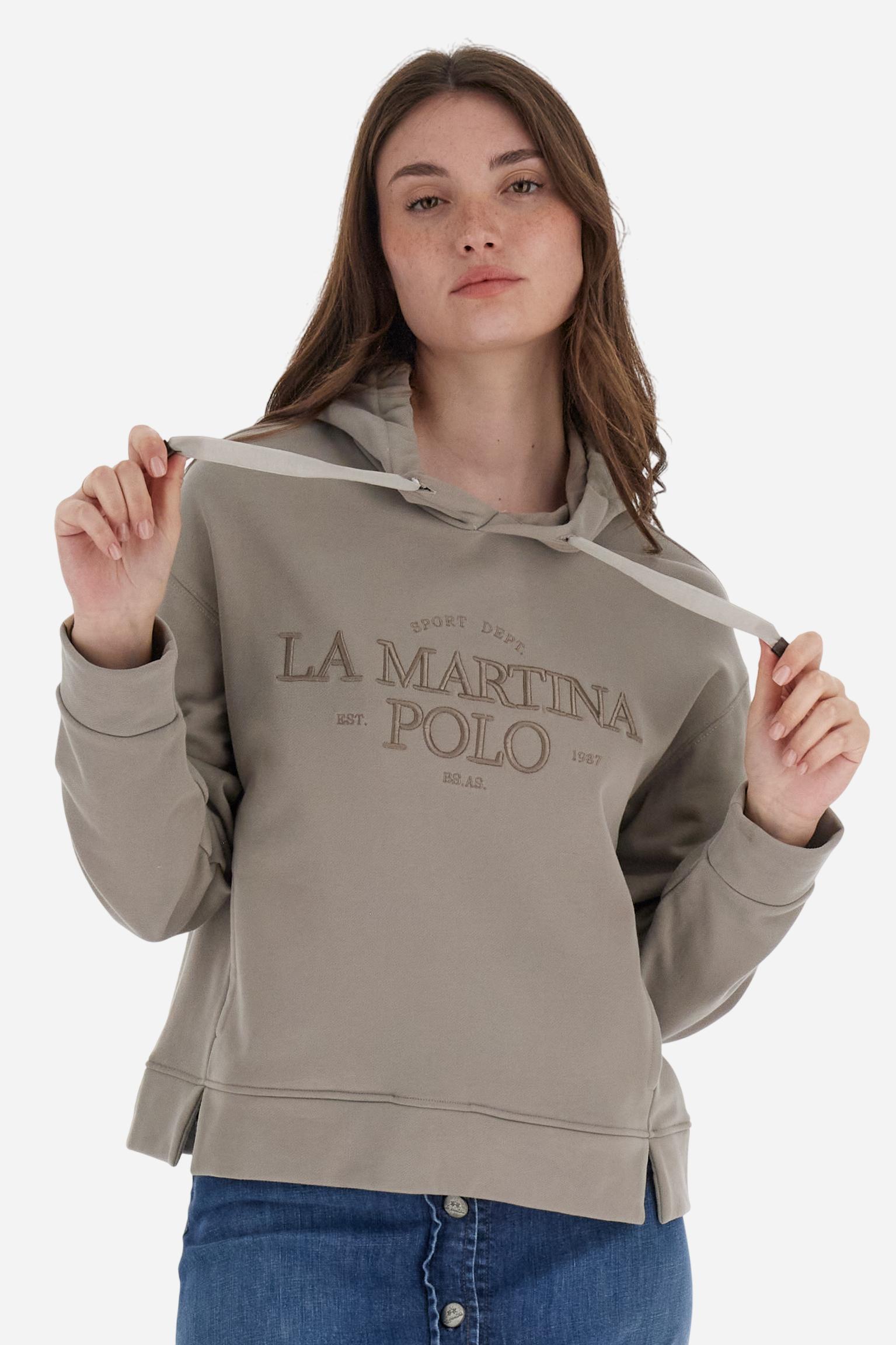 Women’s hoodie with long sleeves in 100% cotton french terry, solid colour with a velvety and warm touch. The hood is lined in tone-on-tone jersey and finished with a velvet drawstring. The chest graphic recalls the refined aesthetics of the Royal Polo theme, while the small brand logo is tone-on-tone embroidered on the sleeve. The model wears size L. - Moon Rock