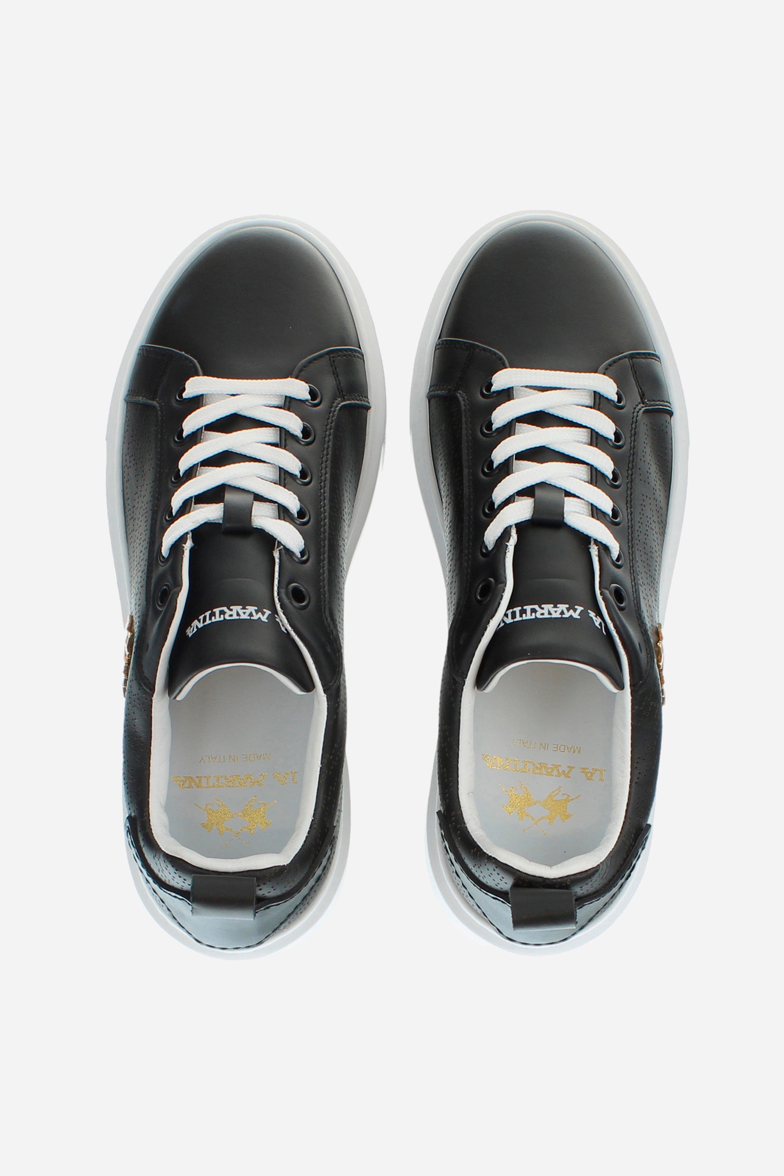 Women's trainers in perforated leather