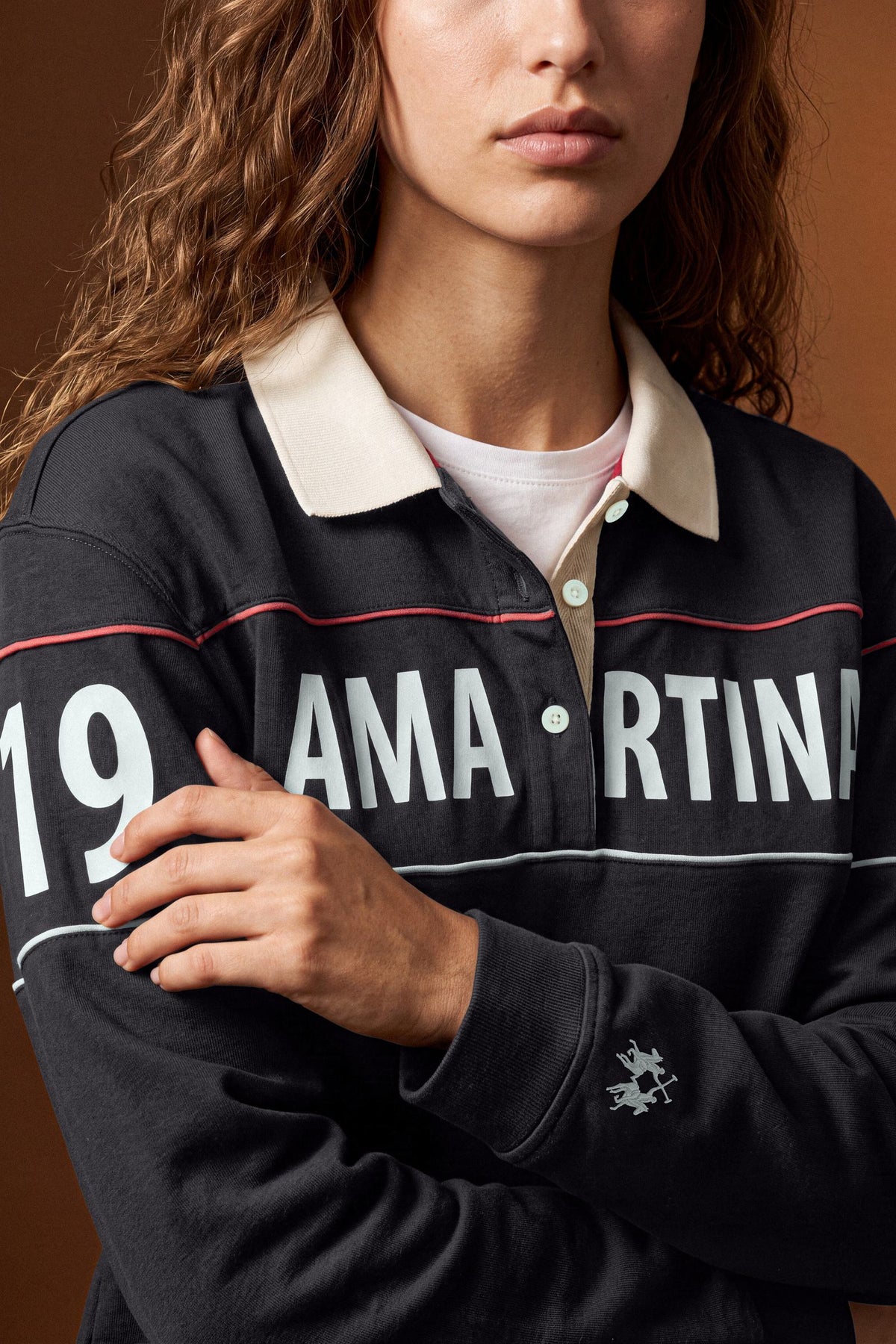 Women's long-sleeve polo made from heavyweight 100% cotton jersey, featuring a comfortable fit, contrasting collar, piping detail, printed band, and embroidered logo cuff. - Navy Blazer
