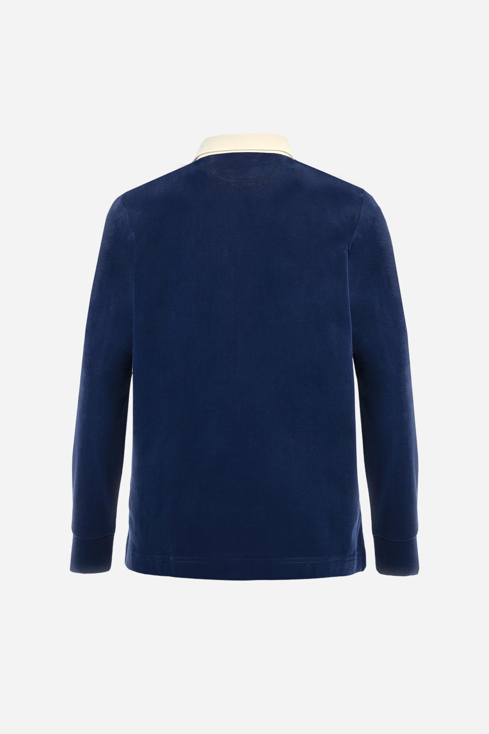 Long-sleeve polo shirt in soft, warm cotton jersey for all-day comfort. The contrasting gabardine collar adds a sophisticated touch to the clean design, while the ribbed cuffs in matching tone complete the look. On the chest, oversized colorful graphics celebrate Italy, Argentina, and England. A small embroidered logo in contrast sits below the placket. Regular fit for a relaxed silhouette that suits every body type. Model wears size L. - Navy