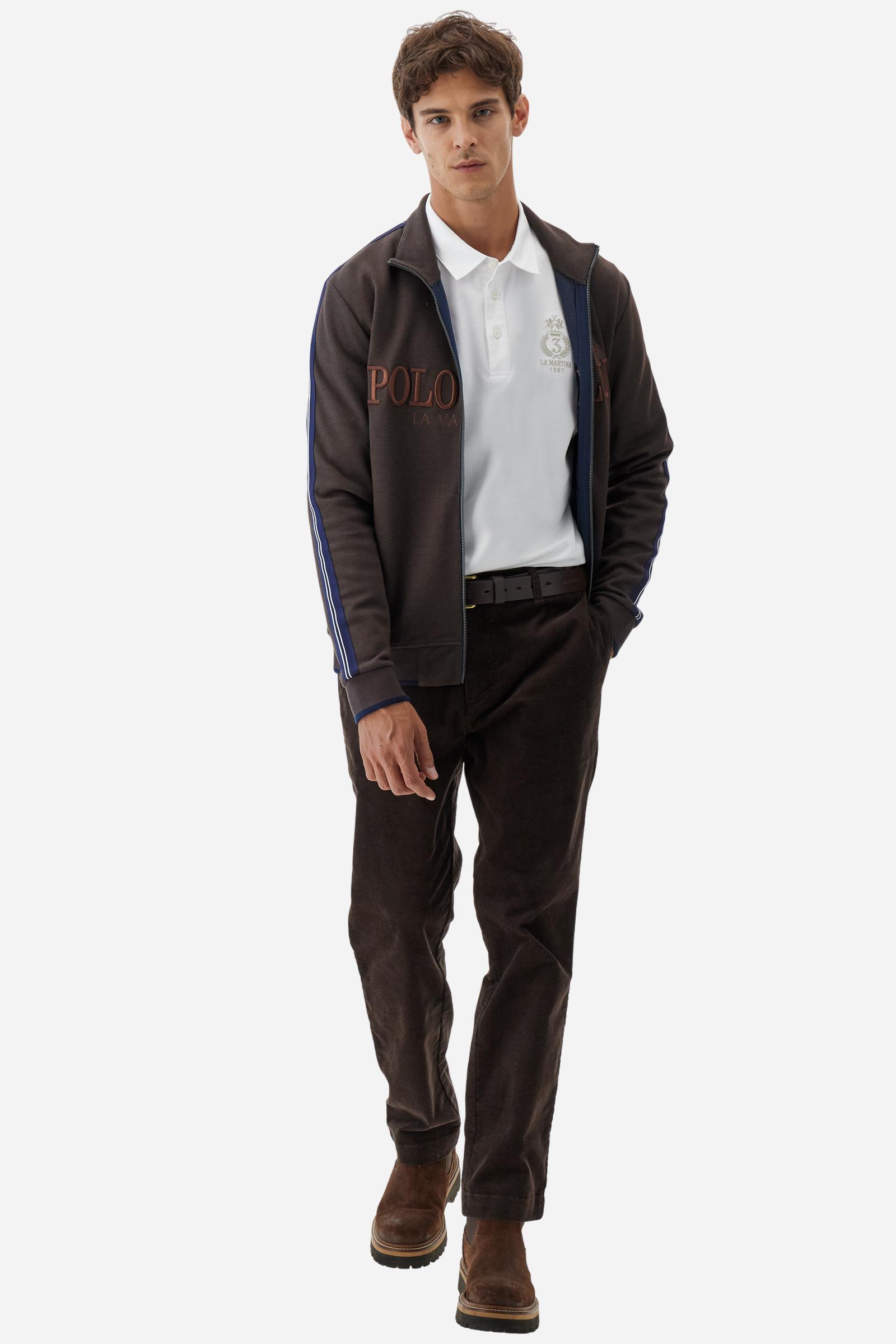 Classic men’s long-sleeve polo in silky 100% cotton jersey, smooth and lightweight to the touch. Three-button placket with contrast details inside the collar. Tone-on-tone ribbed cuffs. Tonal chest print inspired by Polo Club, combined with embroidered undercollar. Discreet logo integrated into the chest graphic. Regular fit. Model wears size L. - Optic White