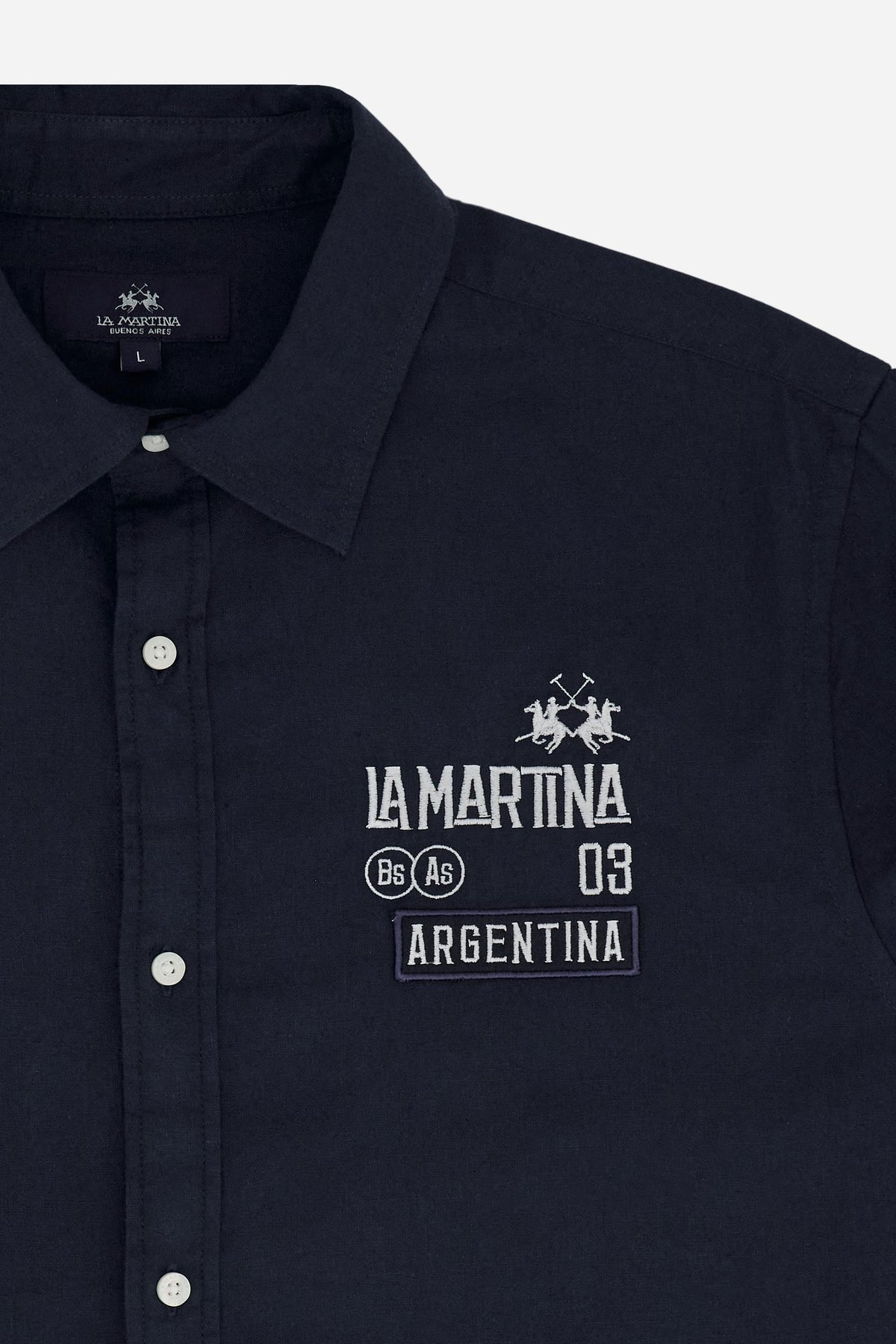 Men’s long-sleeve cotton and linen shirt. Regular fit with strong graphic identity, featuring prints and embroidery inspired by the Polo Team Argentina. - Navy