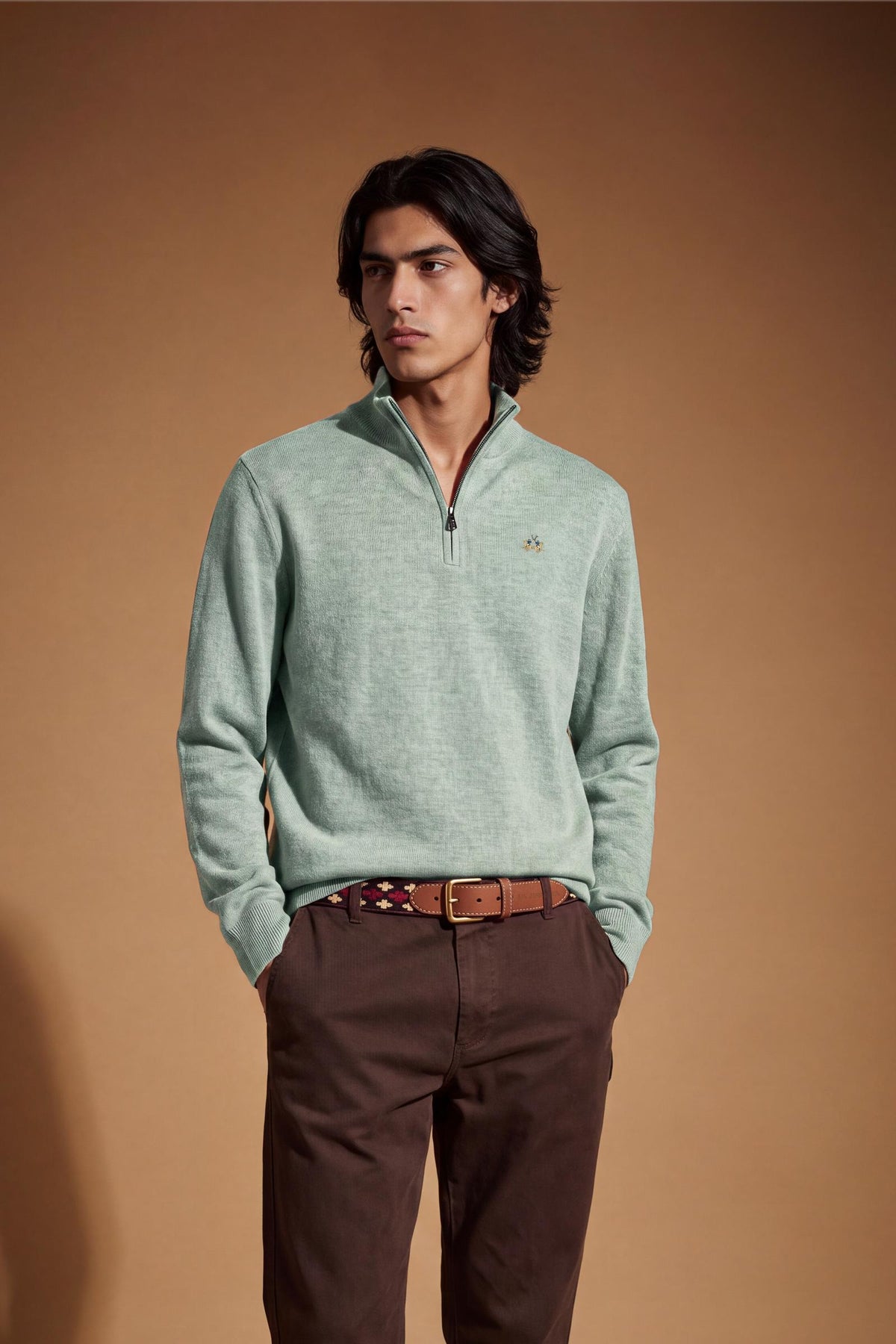 Men's long-sleeve lambswool sweater with half-zip neck, ribbed collar, cuffs, and hem, featuring contrasting inner tape and embroidered logo for a stylish, comf - Desert Sage
