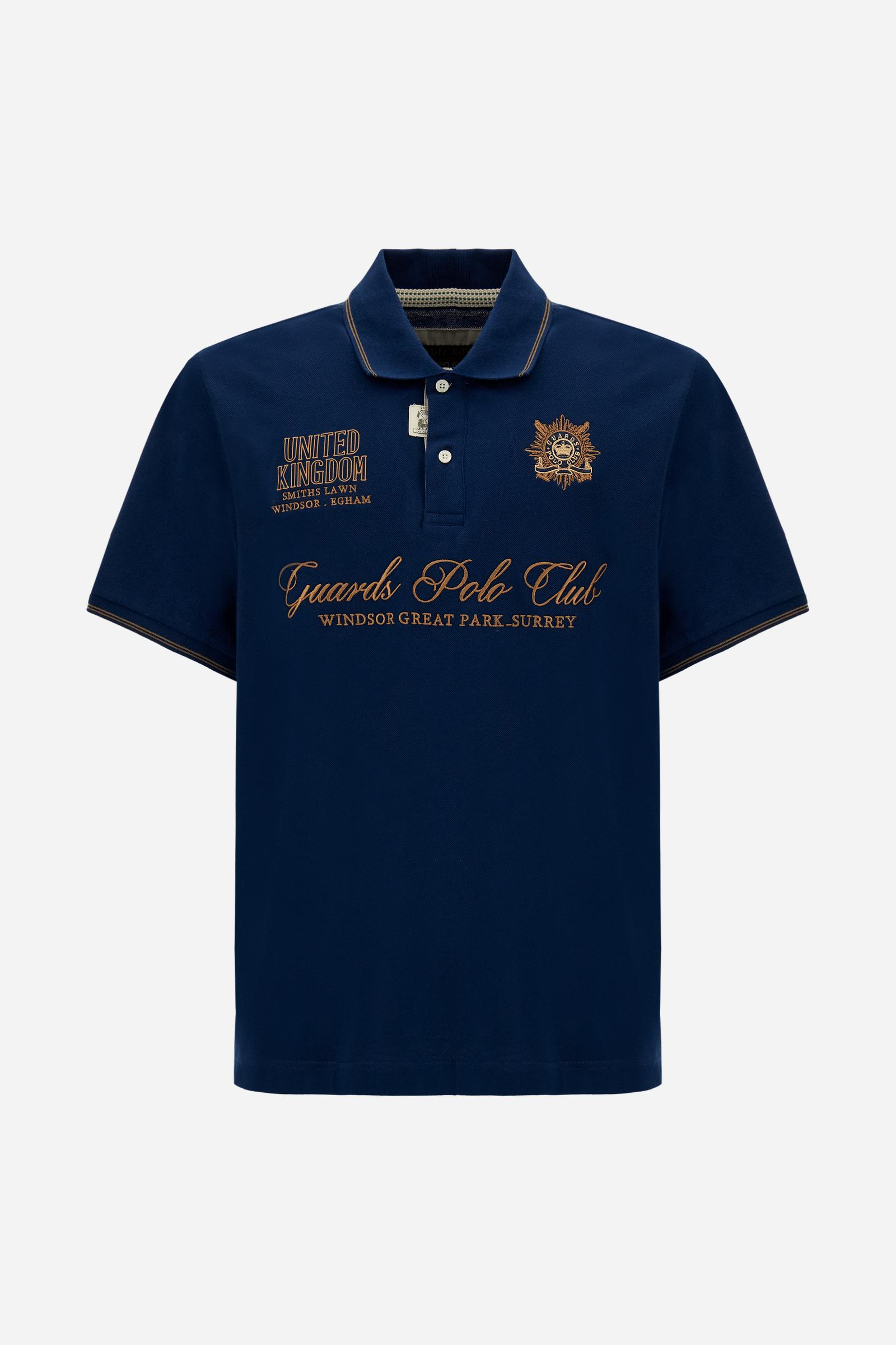 Men’s short-sleeve piqué polo. Contemporary fit with ribbed details on collar and cuffs, enriched with lettering graphics and crests inspired by the Guards Polo Club. - Navy                                                                                                                                                                                                                                                                                                                                                   