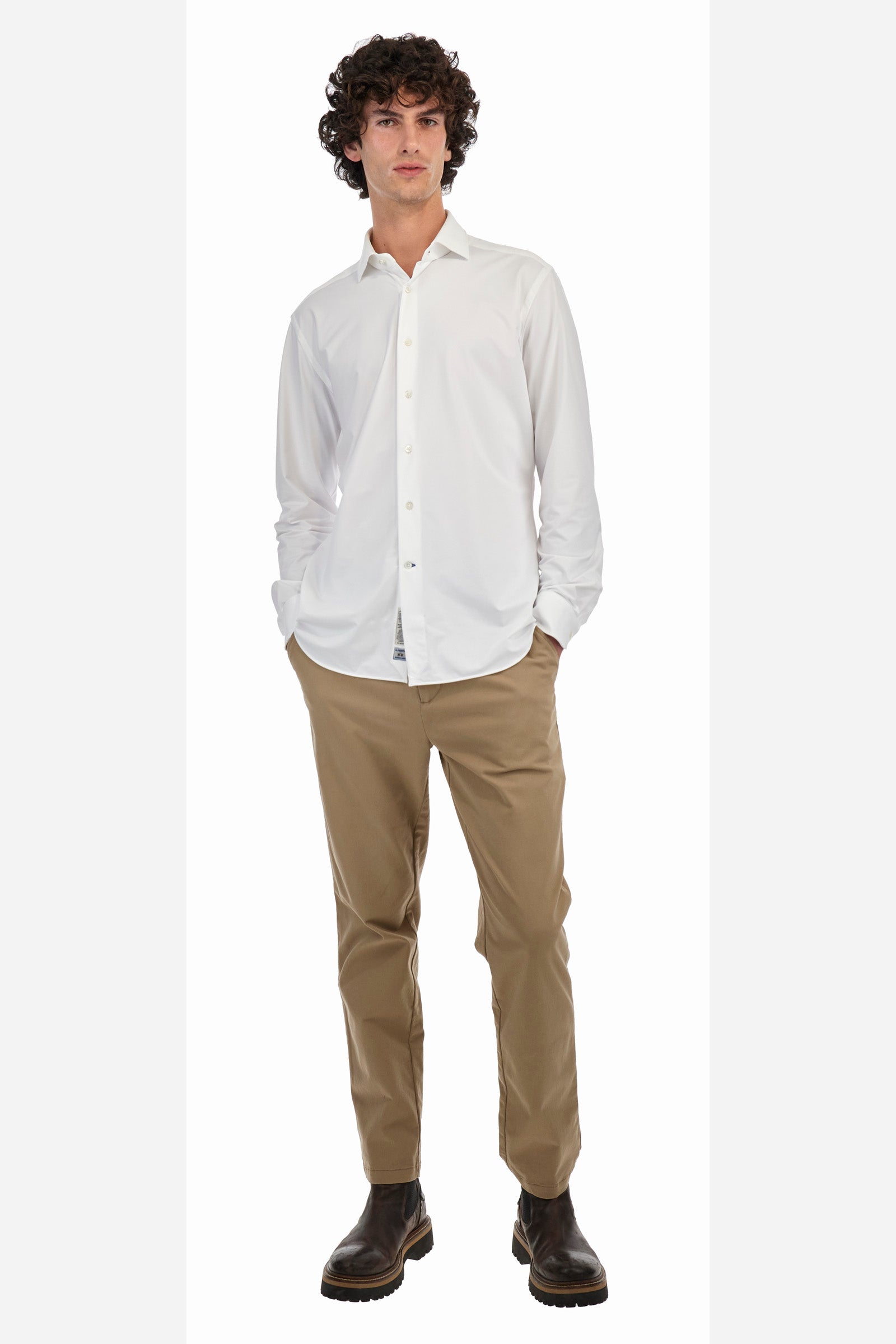 Camisa de hombre custom fit en tejido sintético con manga larga - Sindinio