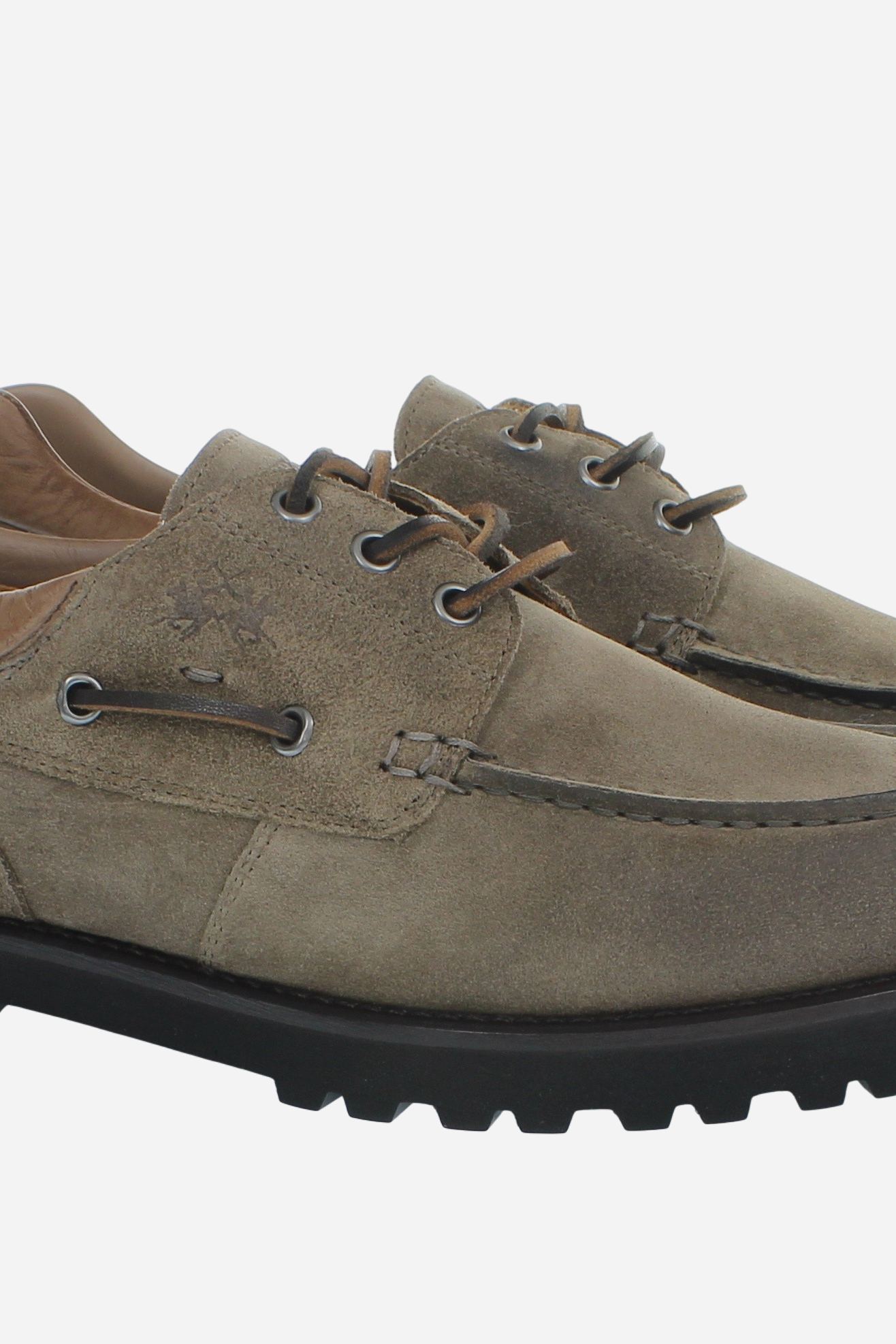 Men's suede boat shoe