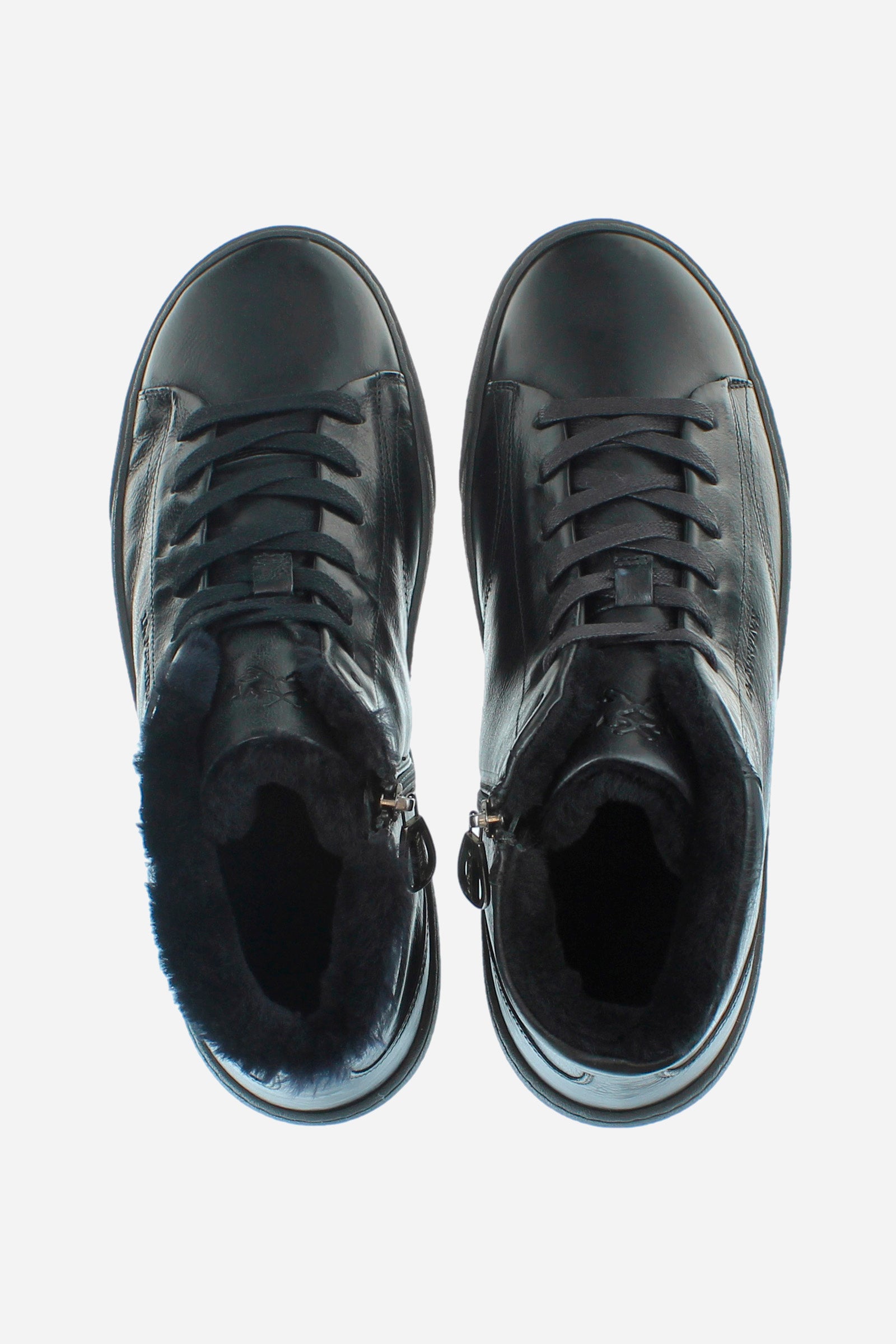 Men's trainer in leather