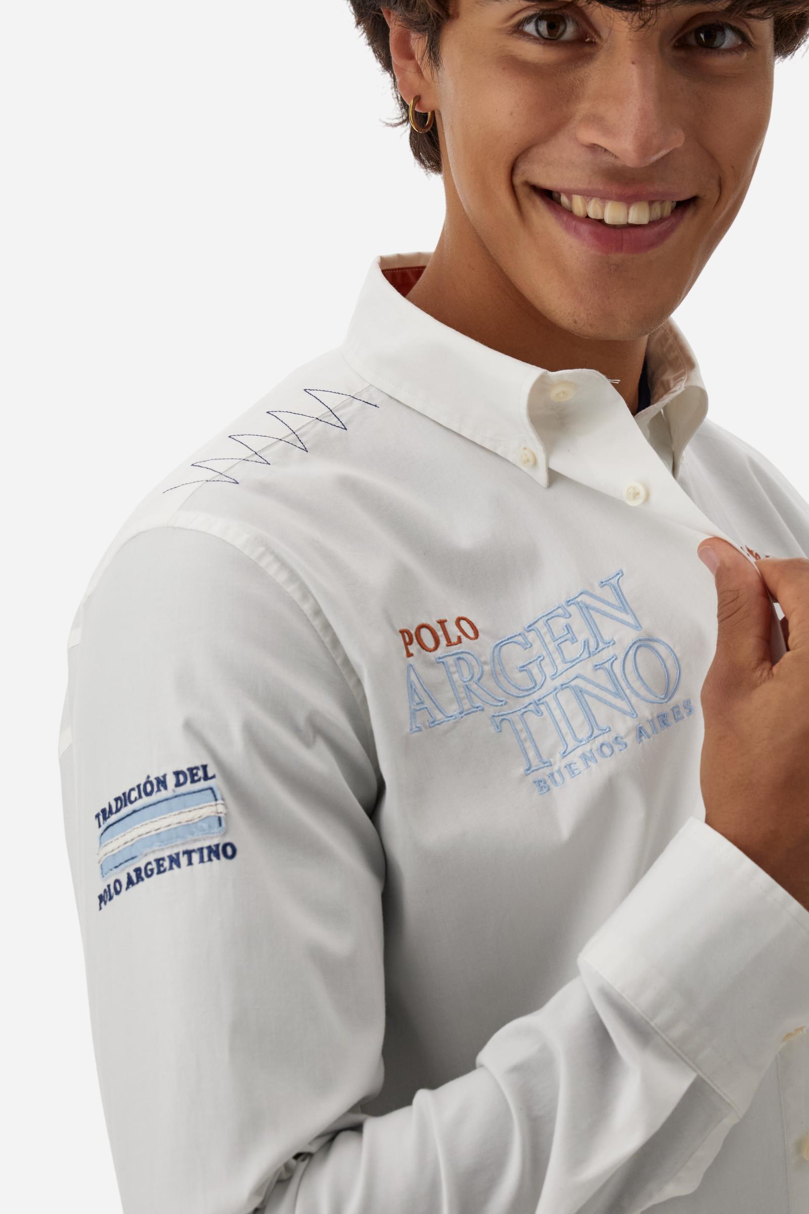 Men’s poplin cotton shirt. Regular fit, button-down collar and multicolor Argentina graphics on chest, sleeves and back. - Optic White